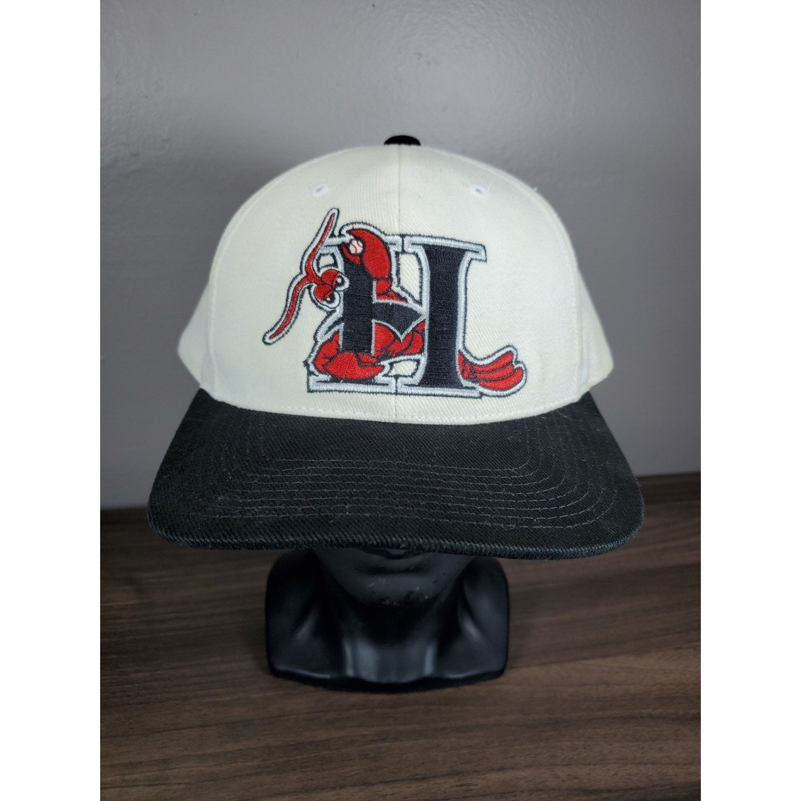 MLB × Vintage 90s Hickory Crawdads Minor League Baseball Hat Cap MiLB Size ONE SIZE - 3 Thumbnail