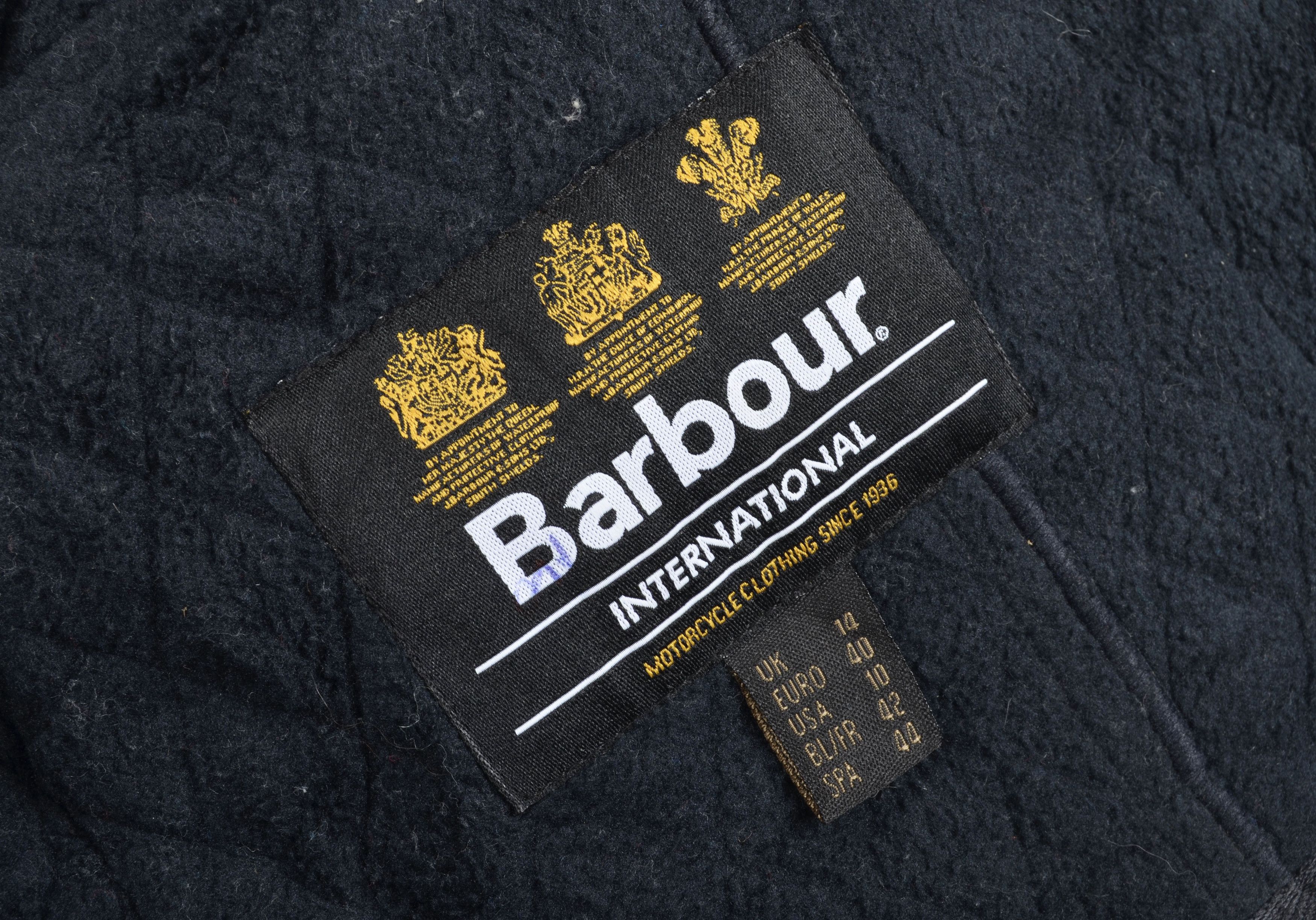 Barbour Barbour Black Belted Lysley Quilted Jacket Size L / US 10 / IT 46 - 10 Thumbnail