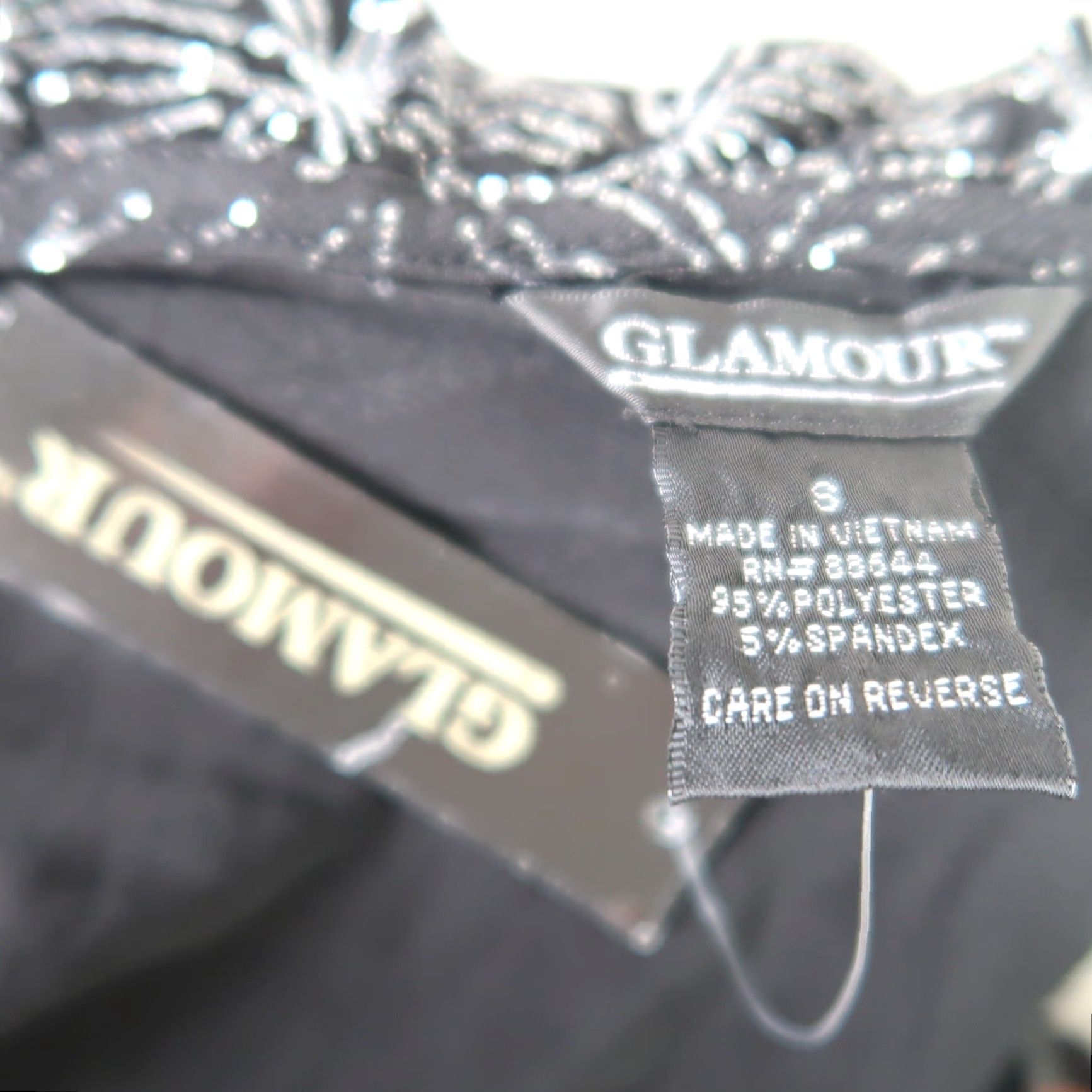 Vintage VINTAGE Glamour Jacket Bolero Shrug Short Black Silver Metallic Ruffle Trim Women S Size S Party/Cocktail Size S / US 4 / IT 40 - 5 Thumbnail