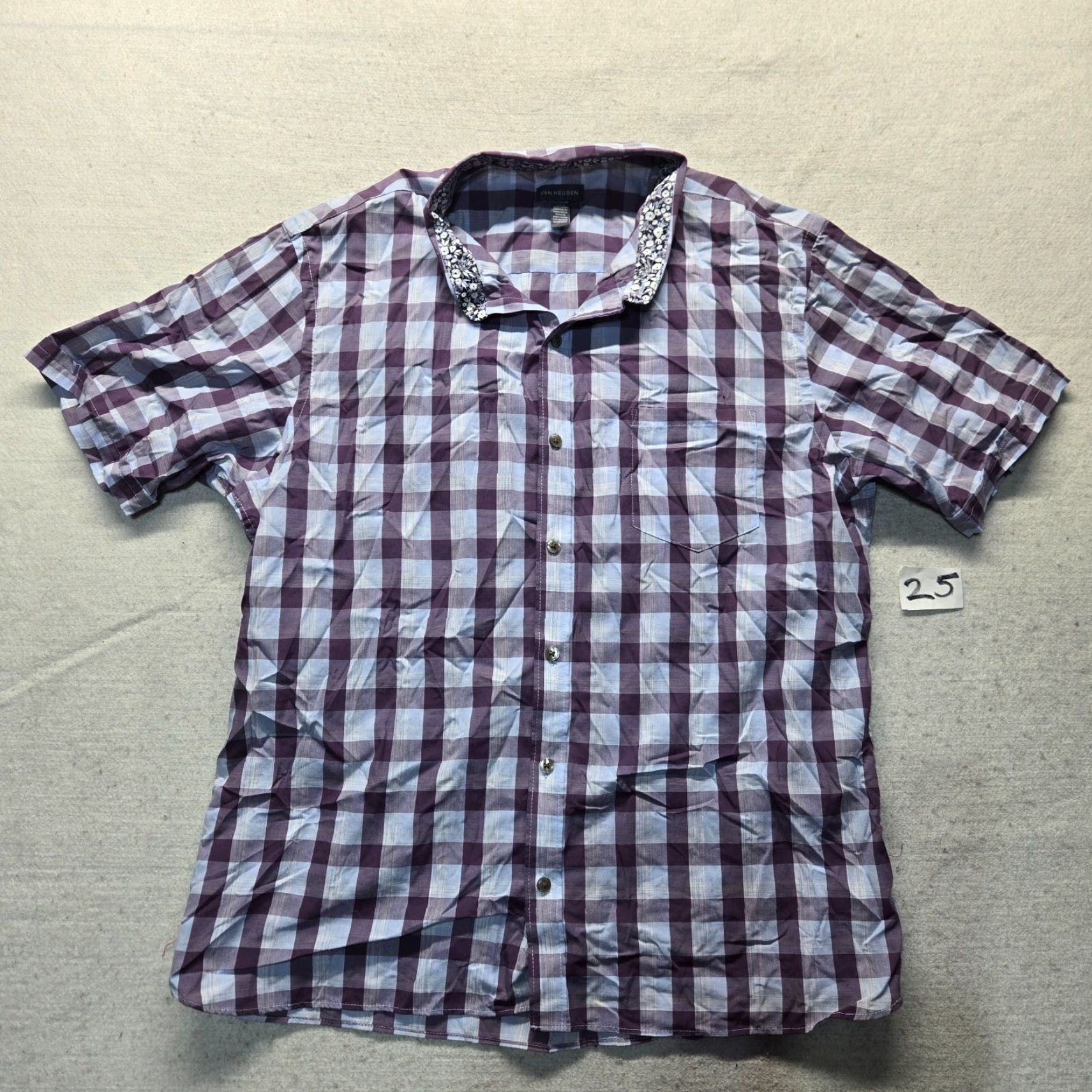 Van Heusen Van Heusen Shirt Mens XL Button-Up Long Sleeve Purple Check 17 17.5 Collared Wrinkle Resistant Pockets Modern Vintage No N/A Size US XL / EU 56 / 4 - 2 Thumbnail