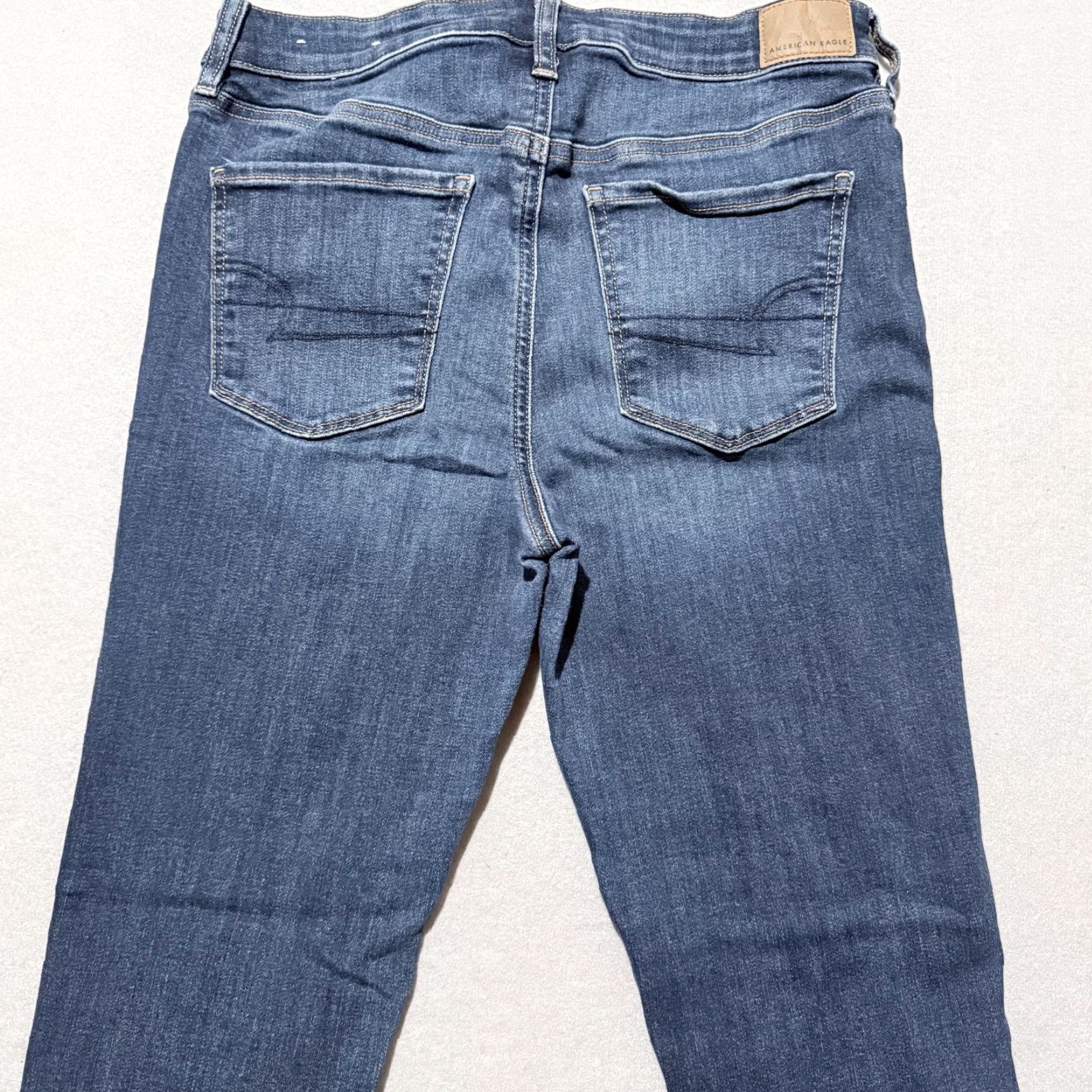 American Eagle Outfitters American Eagle Outfitters Jeans Women's Blue Denim Zip Fly 10 Next Level Stretch Skinny 5-Pocket Comfort Size 32" / US 10 / IT 46 - 4 Thumbnail