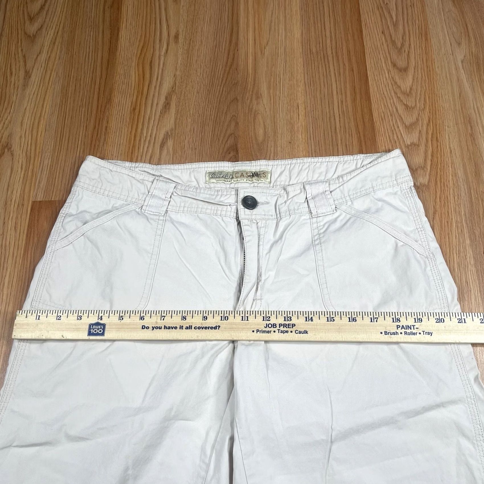 Vintage Cabela’s Casual Capri Womens Size 12 Chino Crop Pants Beige 100% Cotton (Regular) Mid Rise Belt Loops Inseam 17 in Cropped Leg Opening 9 in Size 34" / US 12 / IT 48 - 5 Thumbnail