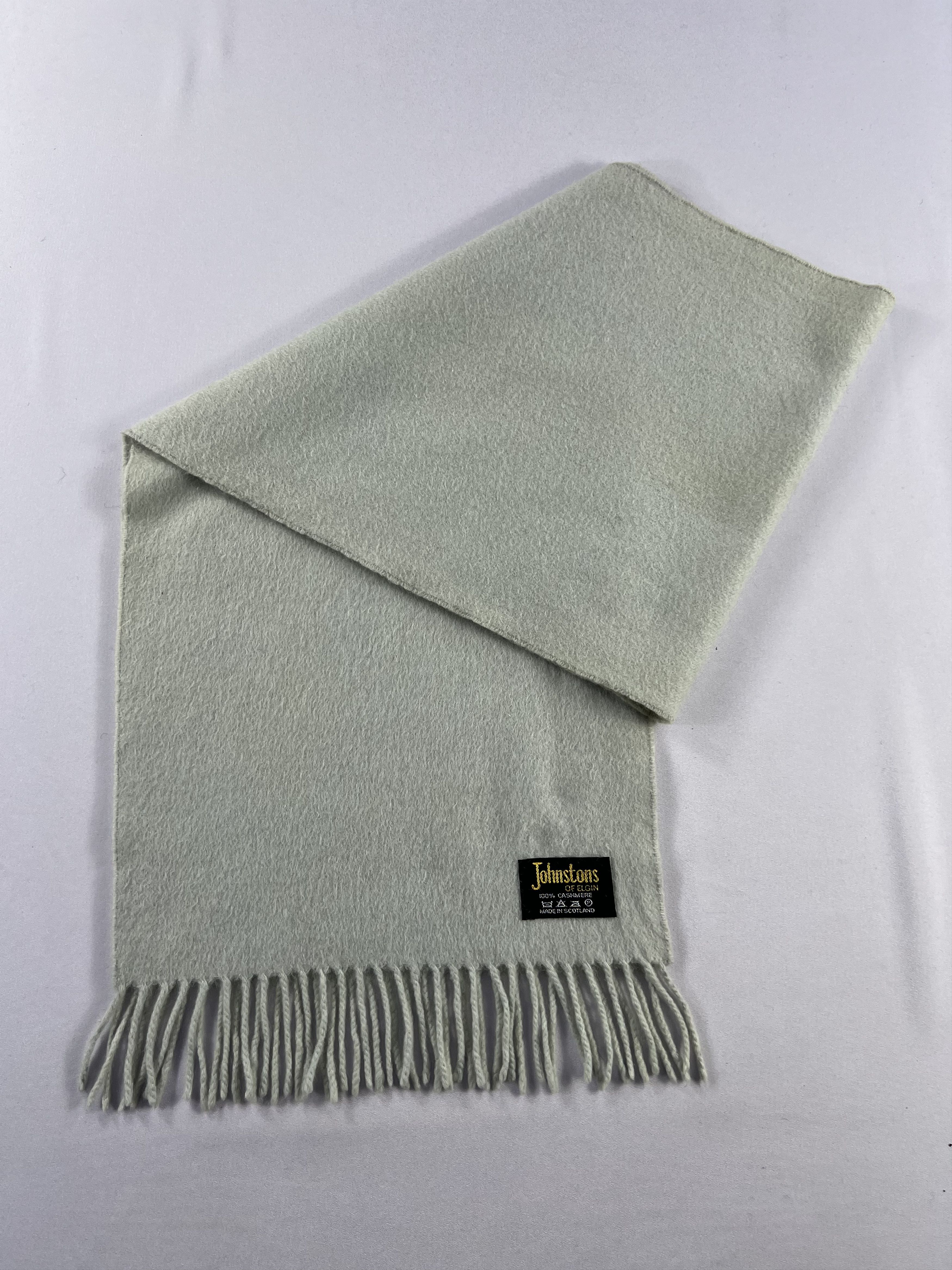 Johnstons Of Elgin Johnstons Of Elgin Scarf / Muffler / Neckwear P1062 Size ONE SIZE - 5 Thumbnail