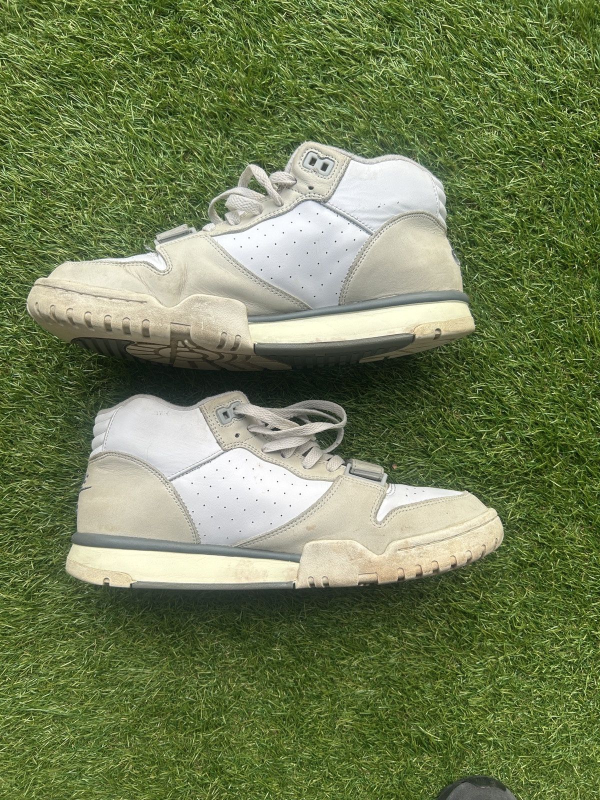 Nike Nike Air Trainer 1 Mid Size US 10.5 / EU 43-44 - 6 Thumbnail