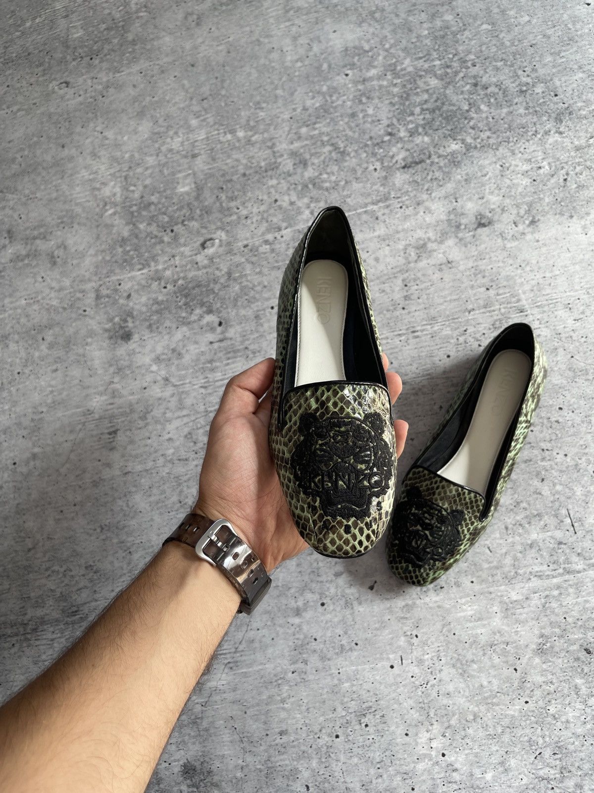 Kenzo Kenzo Green Loafers Size 35 - Snake Skin Effect with Tiger Size US 4 / IT 34 - 17 Thumbnail