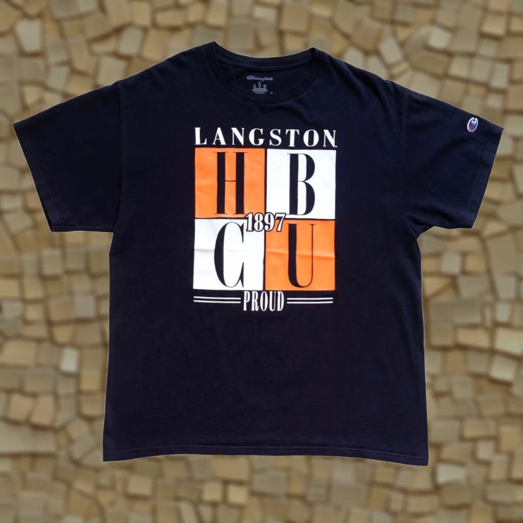 Champion VINTAGE Champion T-Shirt Blue Graphic Print Men L Crew Neck Short Sleeve Langston University HBCU RETRO 90s style Size US L / EU 52-54 / 3 - 1 Thumbnail