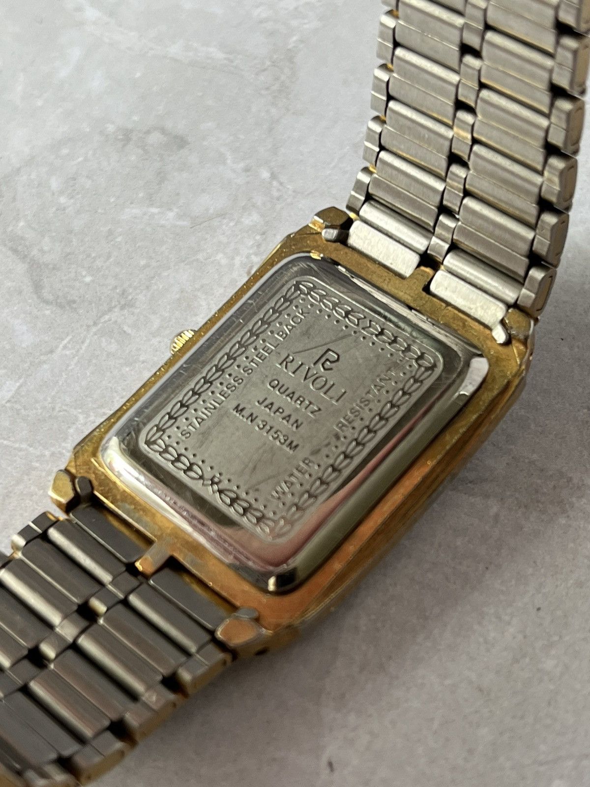 Japanese Brand × Vintage Rivoli Japan Classic Watch with Metal Bracelet Size ONE SIZE - 13 Thumbnail