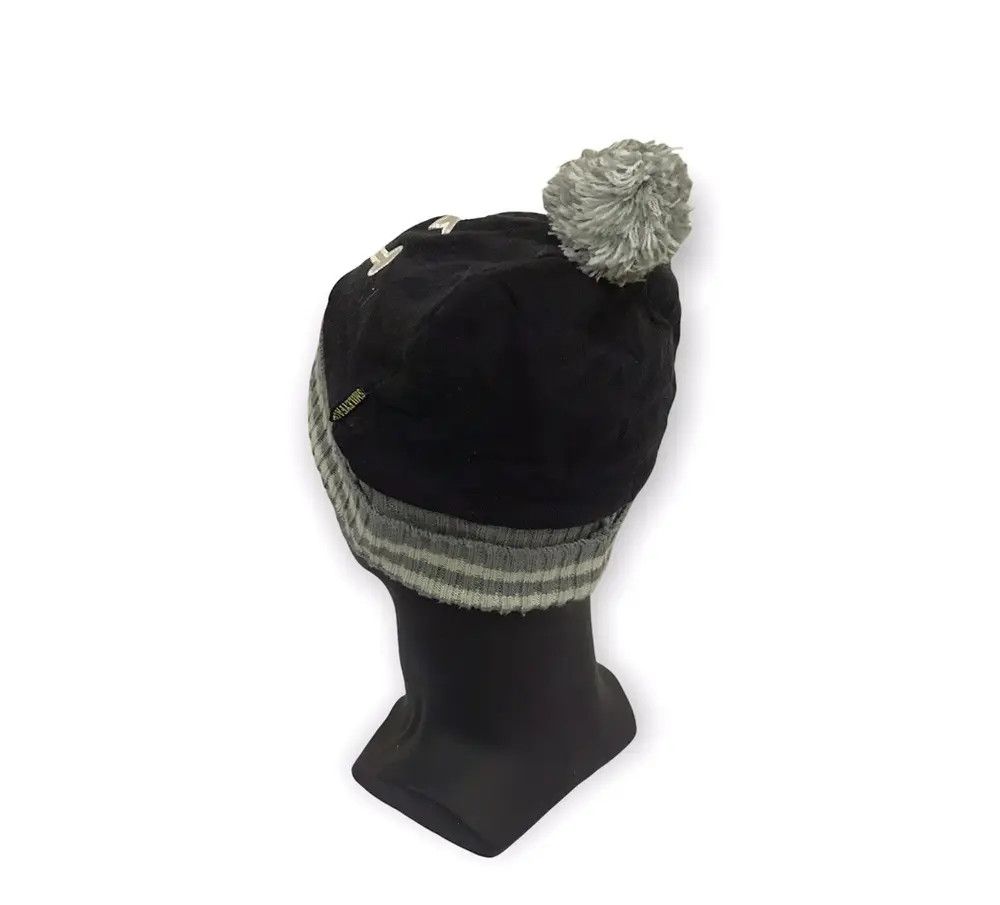 Japanese Brand × Vintage Japanese Brand Big Smiley Beanie Hat Size ONE SIZE - 3 Thumbnail