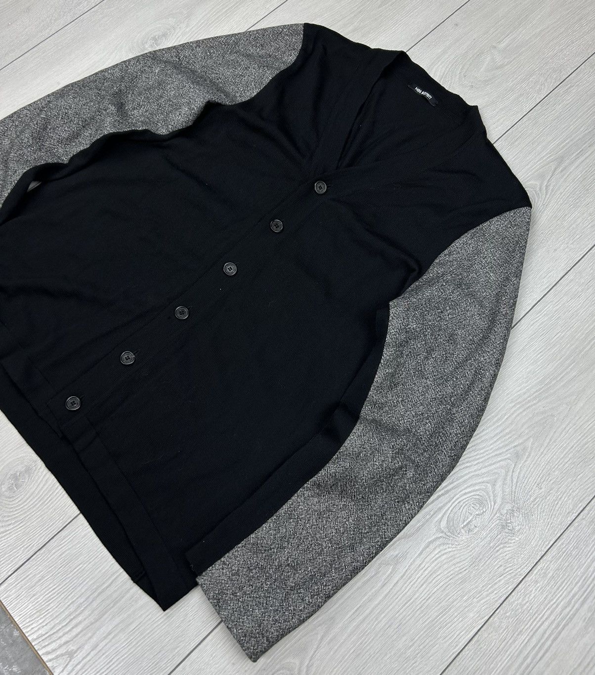 Neil Barrett Neil Barrett Cardigan size 52 Size US L / EU 52-54 / 3 - 2 Thumbnail