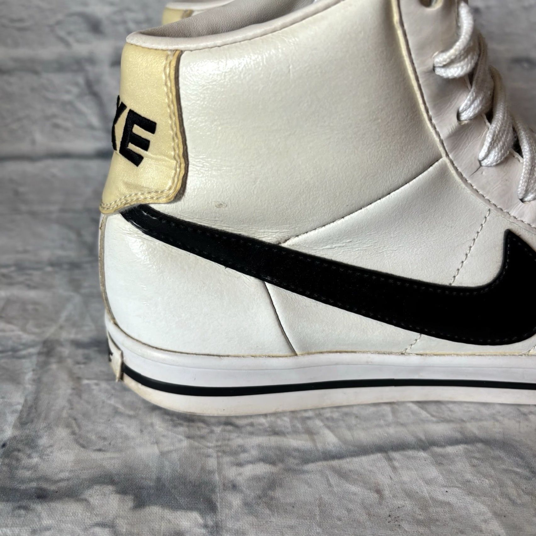 Nike Nike Blazers Sneaker High Top White Black 354697-141 Women’s 8.5 Shoes Breathable Comfort Vintage: No Size M / US 6-8 / IT 42-44 - 3 Thumbnail