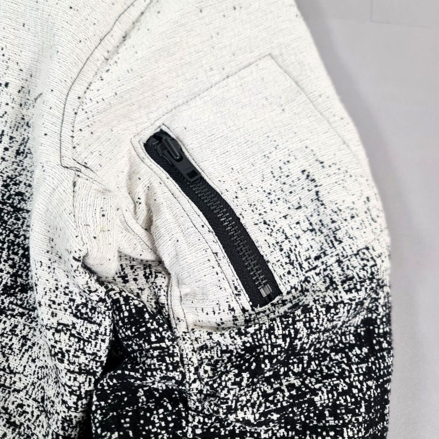 Vintage VINTAGE REPRESENT Mens Jacket Black & White Large Full Zip Oblivion Bomber Made in UK Size US L / EU 52-54 / 3 - 5 Thumbnail