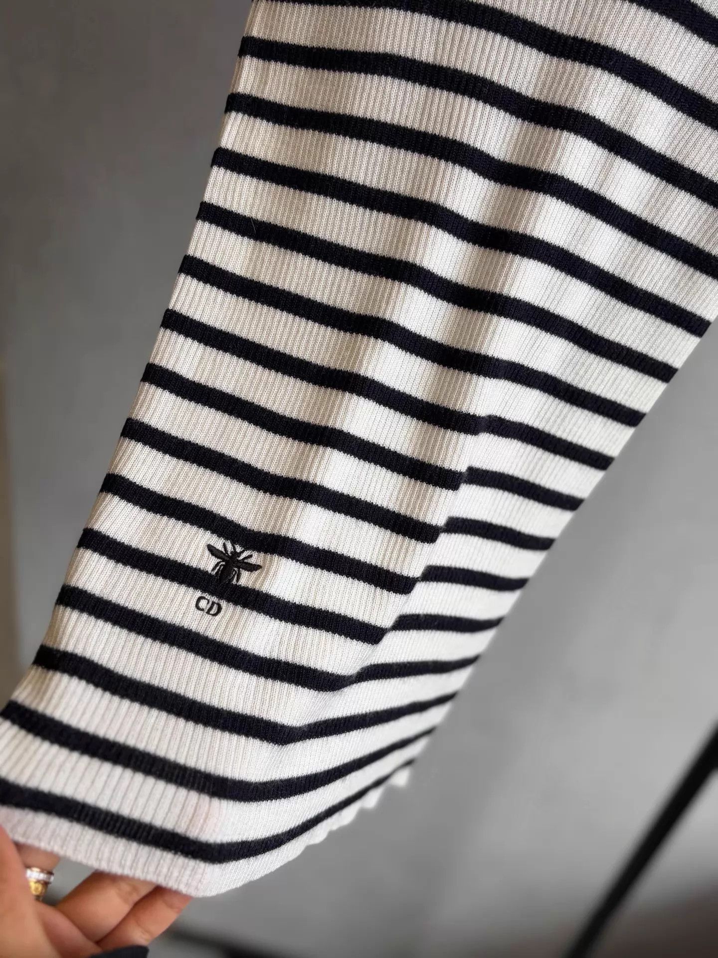 Dior Dior B&W Striped Knit SS w/ Bee CD Embroidery 34/38 New Size XS / US 0-2 / IT 36-38 - 2 Thumbnail