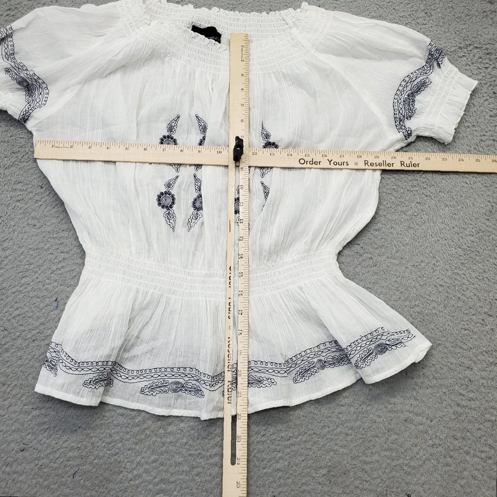 Cynthia Rowley Cynthia Rowley Blouse Womens XL White Sheer Shirred Off Shoulder Smocked Waist Shirt Womens XL White Sheer Blouse Size XL / US 12-14 / IT 48-50 - 3 Thumbnail