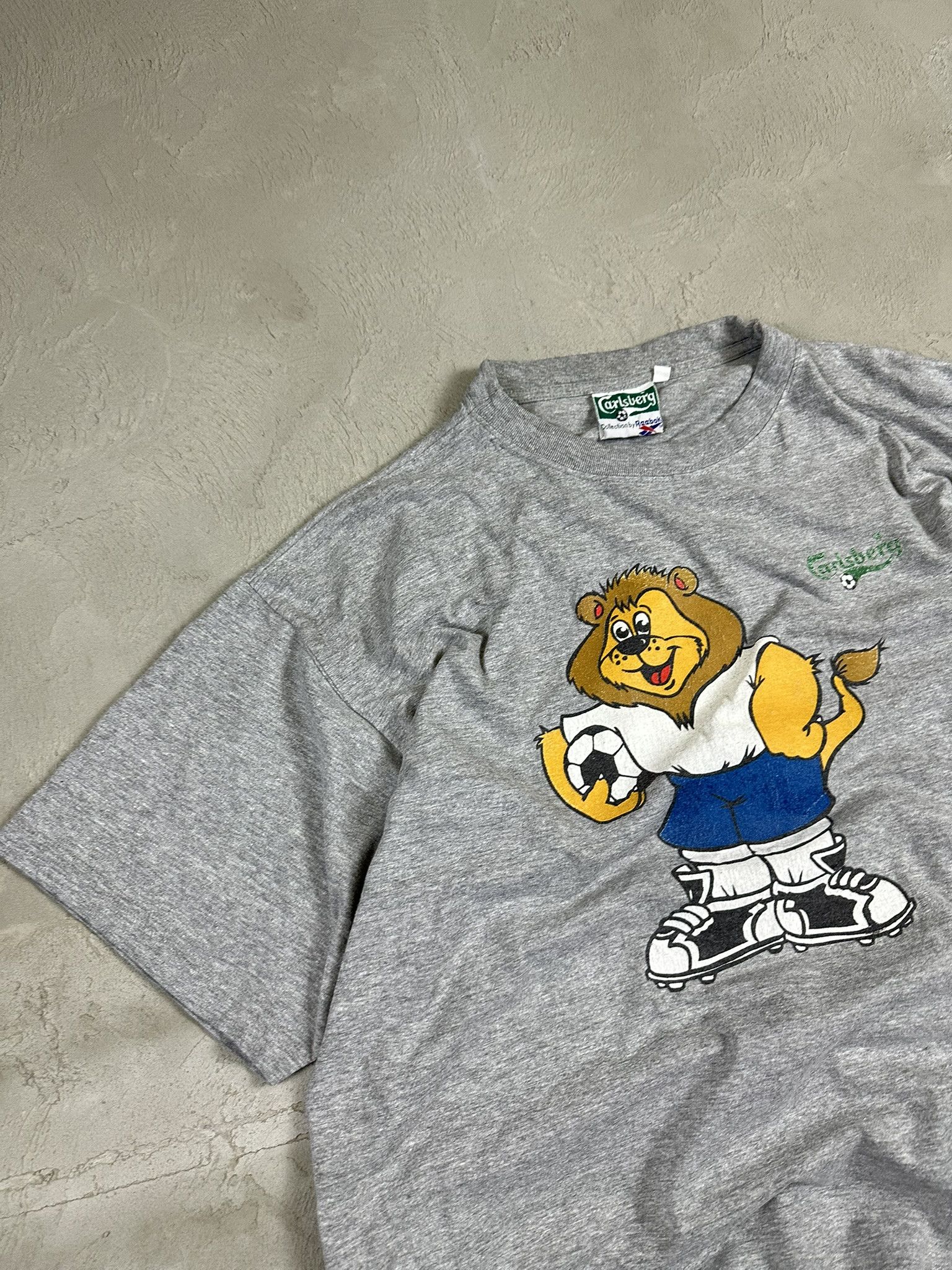 Reebok 1994 Euro Soccer Reebok Carlsberg Graphic T-shirt 90s Size US XL / EU 56 / 4 - 6 Thumbnail