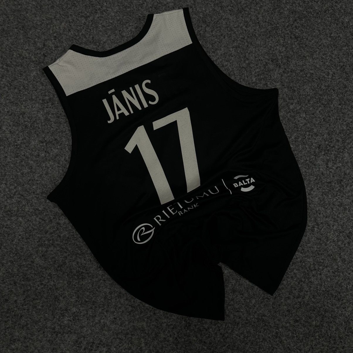 Adidas VTG Adidas Mans Vef Riga Sleeves Tank Top Janis 17 Size XL Size US XL / EU 56 / 4 - 2 Thumbnail