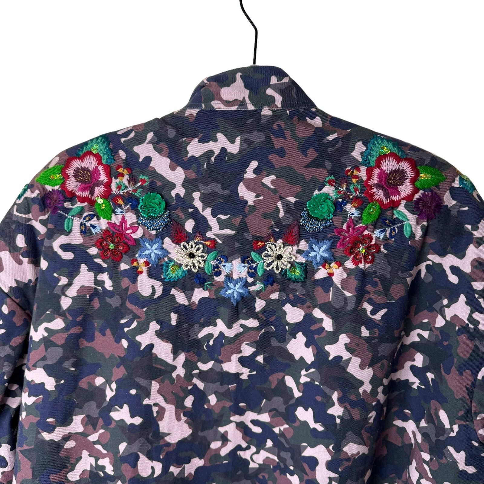 Vilagallo Vilagallo Oversized Embroidered Camo Sequin Jacket Size M / US 6-8 / IT 42-44 - 6 Thumbnail