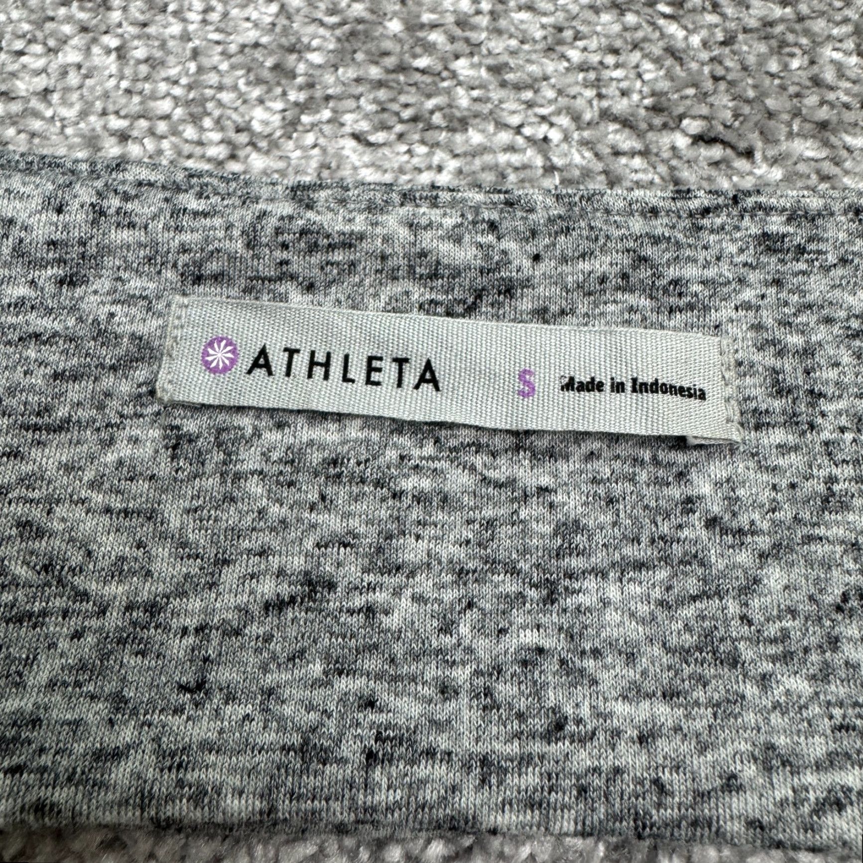 Athleta Athleta Dress Womens Small Gray Mini Sleeveless Casual Linen Spandex Polyester Knit Cut Out Back Round Neck Vintage No (note: adjust) Size S / US 4 / IT 40 - 5 Thumbnail
