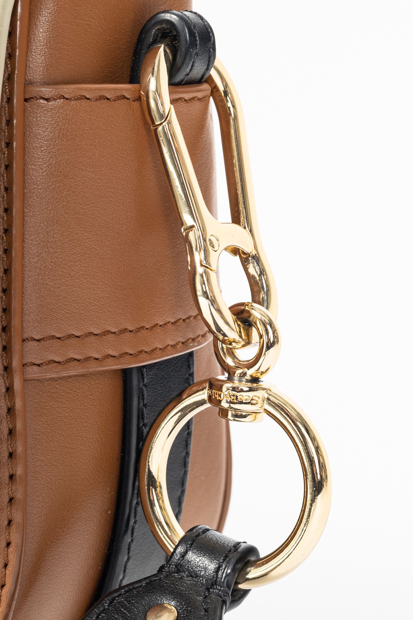 See by Chloe See by Chloe Mara Cement Beige Cutout-Flap Shoulder Bag Size ONE SIZE - 9 Thumbnail