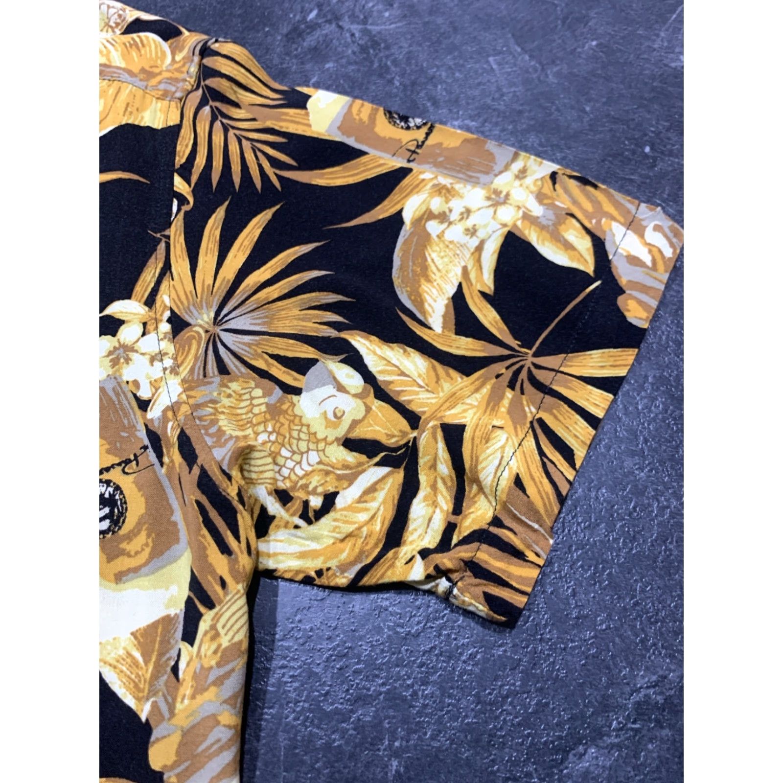 Panama Jack Panama Jack Shirt Men XL Gold Floral Rayon Button-Up Short Sleeve Casual Cocktail Caribbean Tropical Mens XL Gold Floral Shirt Size US XL / EU 56 / 4 - 2 Thumbnail