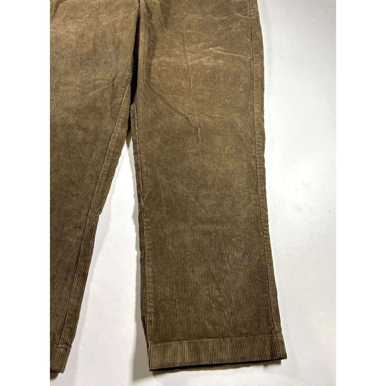 Vintage L.L. Bean Men's Corduroy Pants 38x29 Brown Khaki Comfort Waist Casual Straight Leg Regular Fit Flat Front NWT Size US 38 / EU 54 - 4 Thumbnail