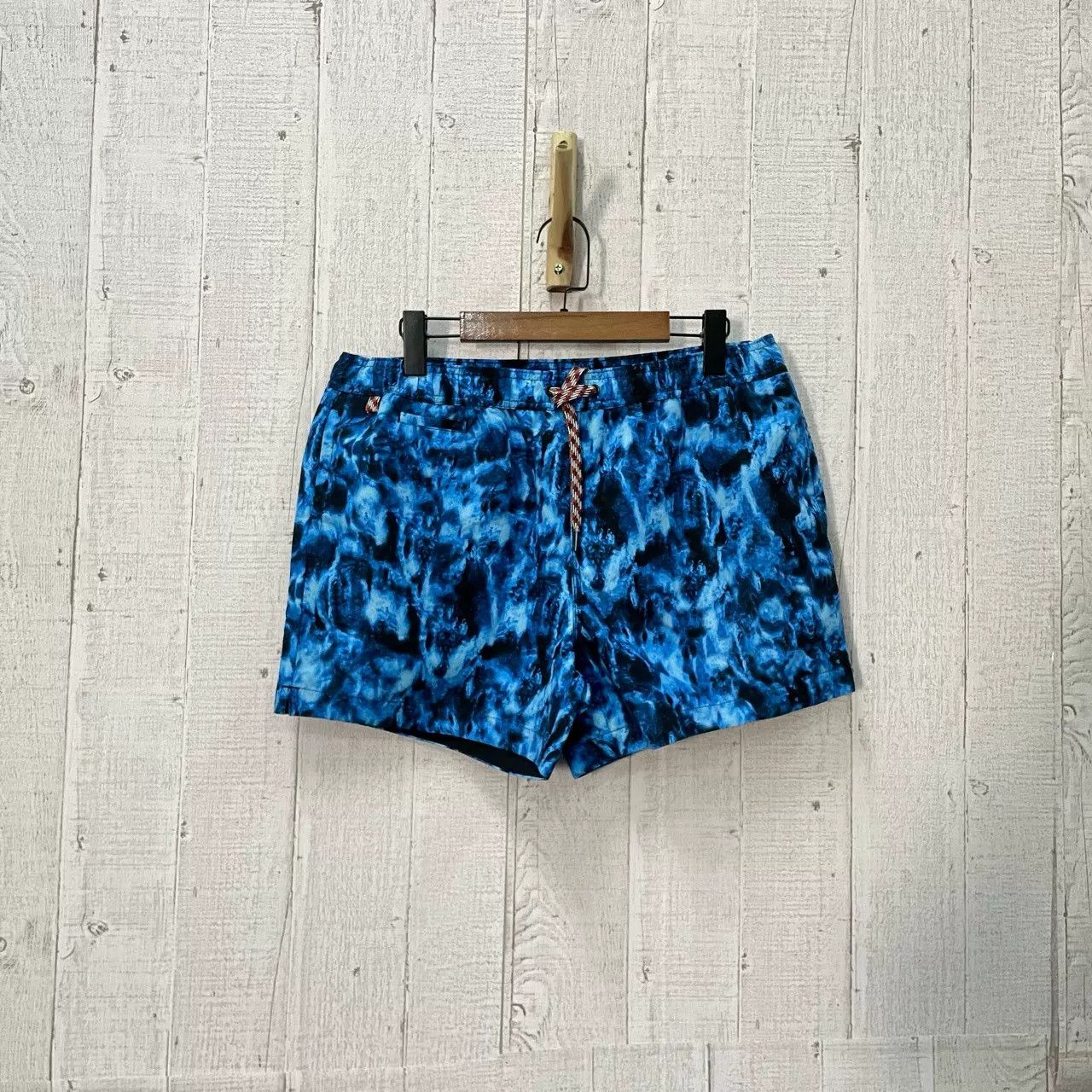 Burberry Burberry Tie-Dye Shorts Size US 32 / EU 48 - 1 Thumbnail
