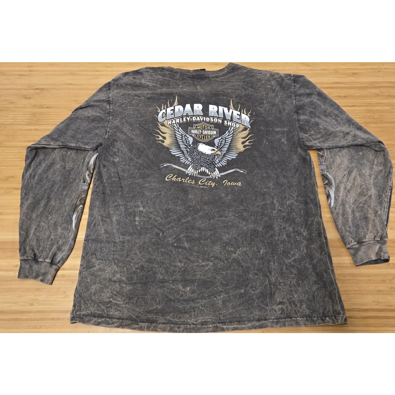 Harley Davidson VINTAGE Harley-Davidson Shirt Mens Large Black Long Sleeve Cedar River Iowa 2004 Size US L / EU 52-54 / 3 - 6 Thumbnail