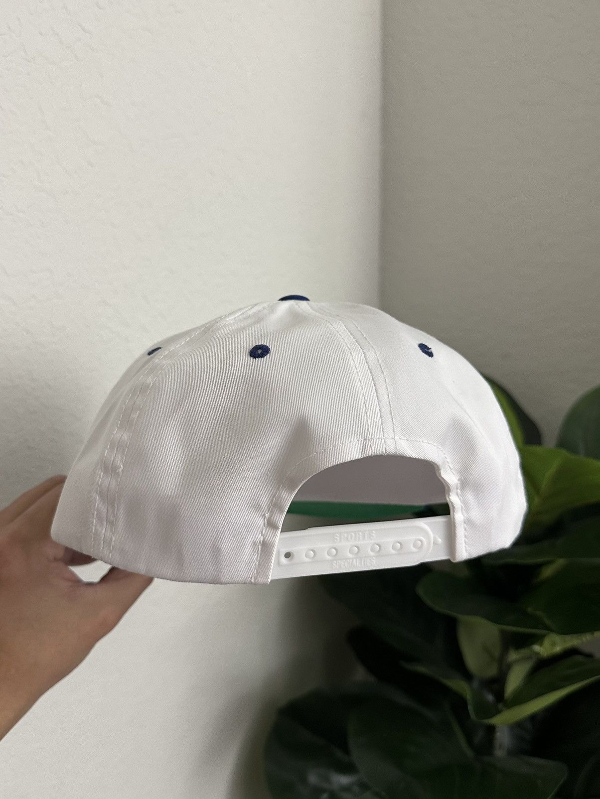 Sports Specialties 90s Dallas Mavericks White Dome Script Sports Specialties Size ONE SIZE - 10 Thumbnail
