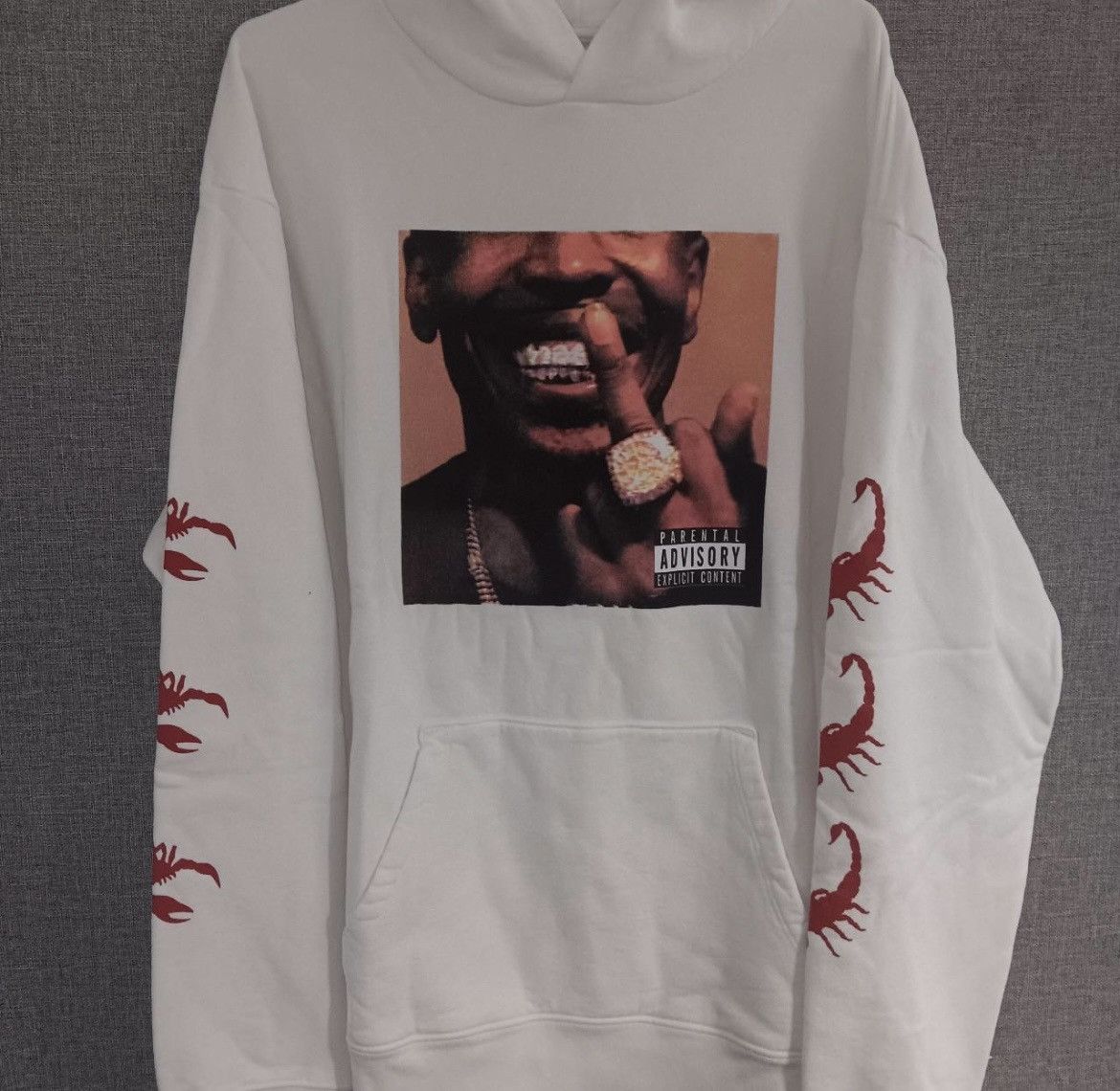 Awake NY Awake NY Rome Streetz Kiss The Ring white hoodie large Size US L / EU 52-54 / 3 - 1 Thumbnail