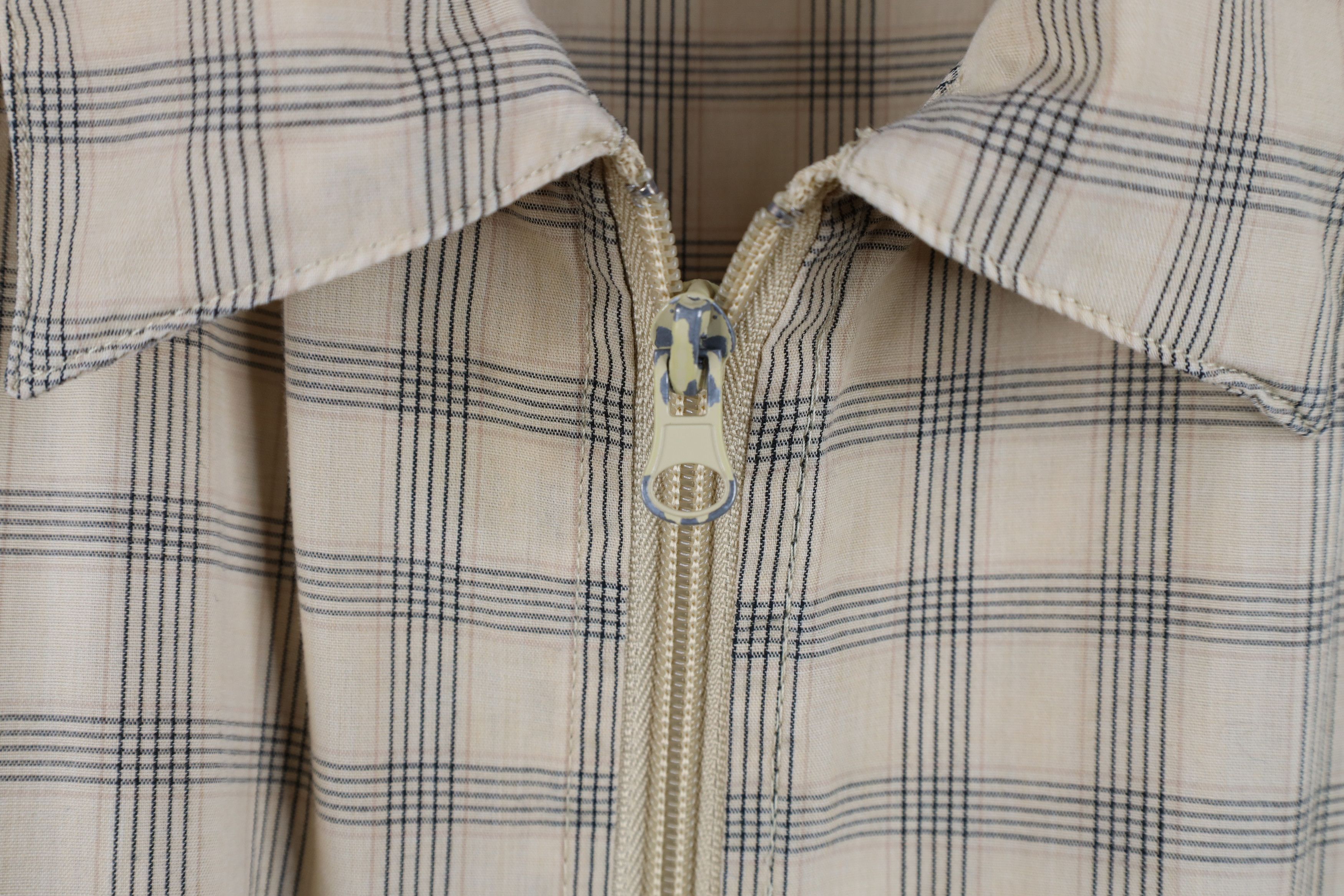 Vintage Vintage 90s Streetwear Short Sleeve Full Zip Shirt Jacket Size US XXL / EU 58 / 5 - 12 Thumbnail