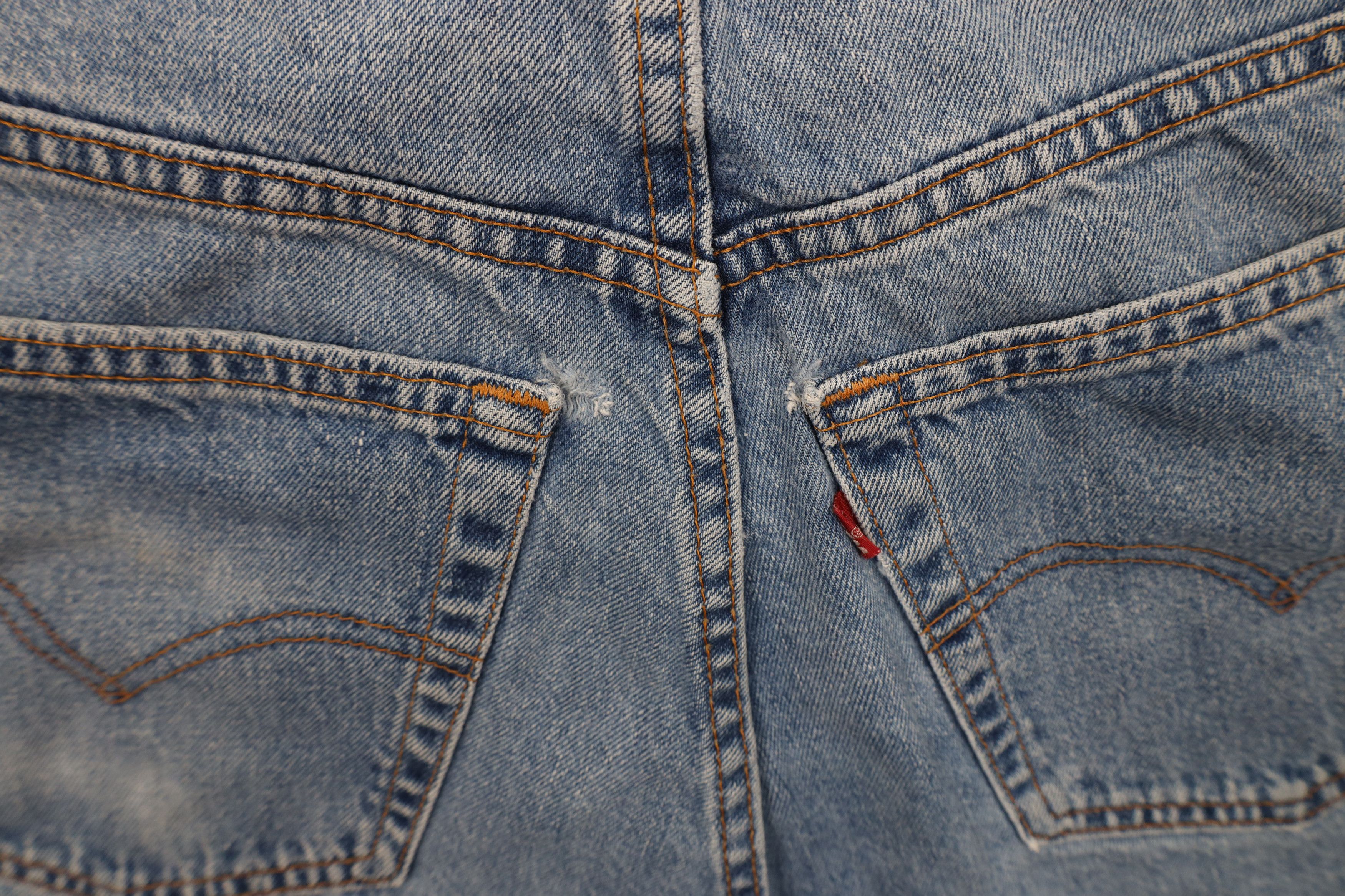 Levi's Vintage Y2K 2000 Levis 569 Fit Denim Jeans Shorts Jorts USA Size US 38 / EU 54 - 14 Thumbnail