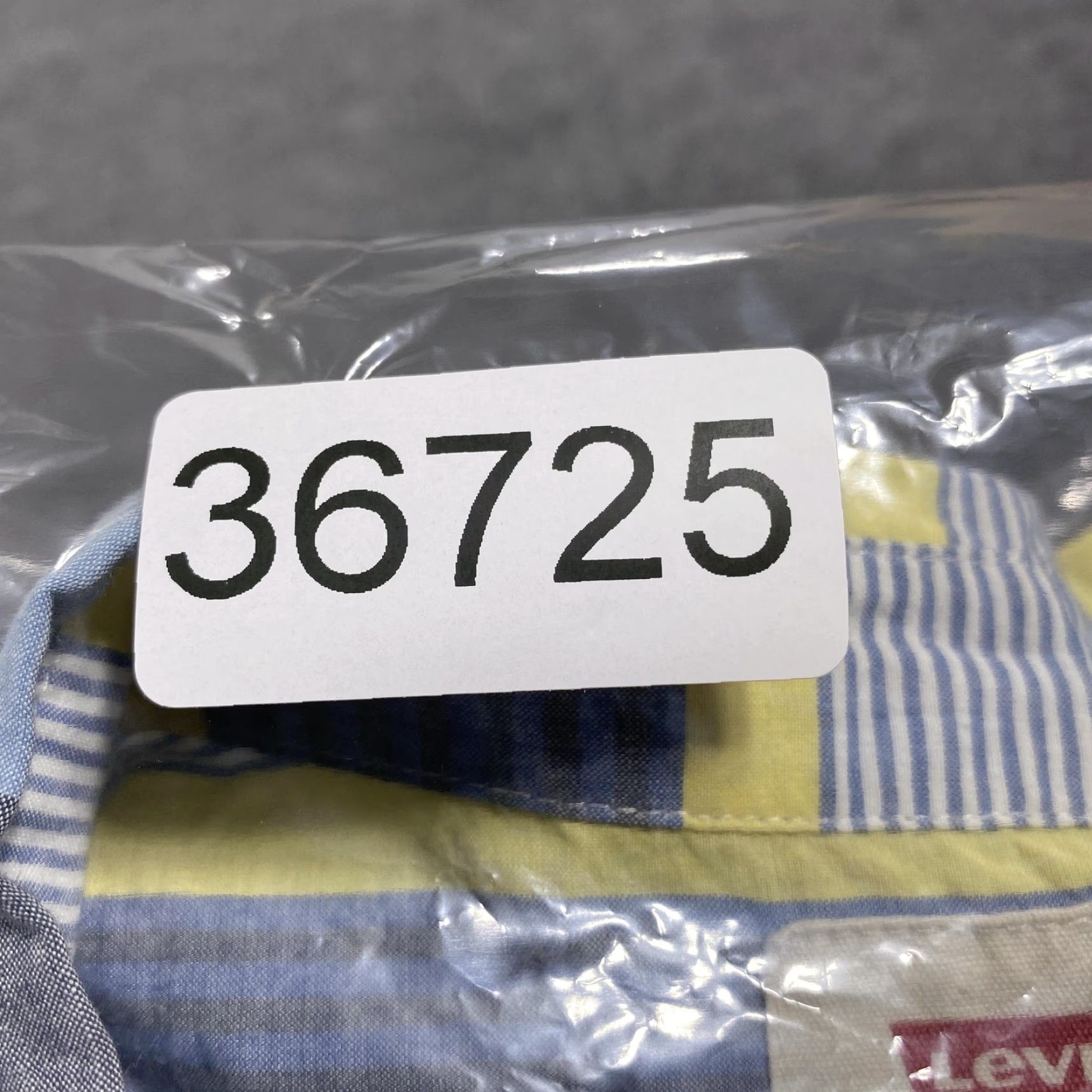 Levi's Levi's Shirt Mens XL Blue Striped Short Sleeve Button Up Casual Cotton Polyester Size US XL / EU 56 / 4 - 7 Thumbnail