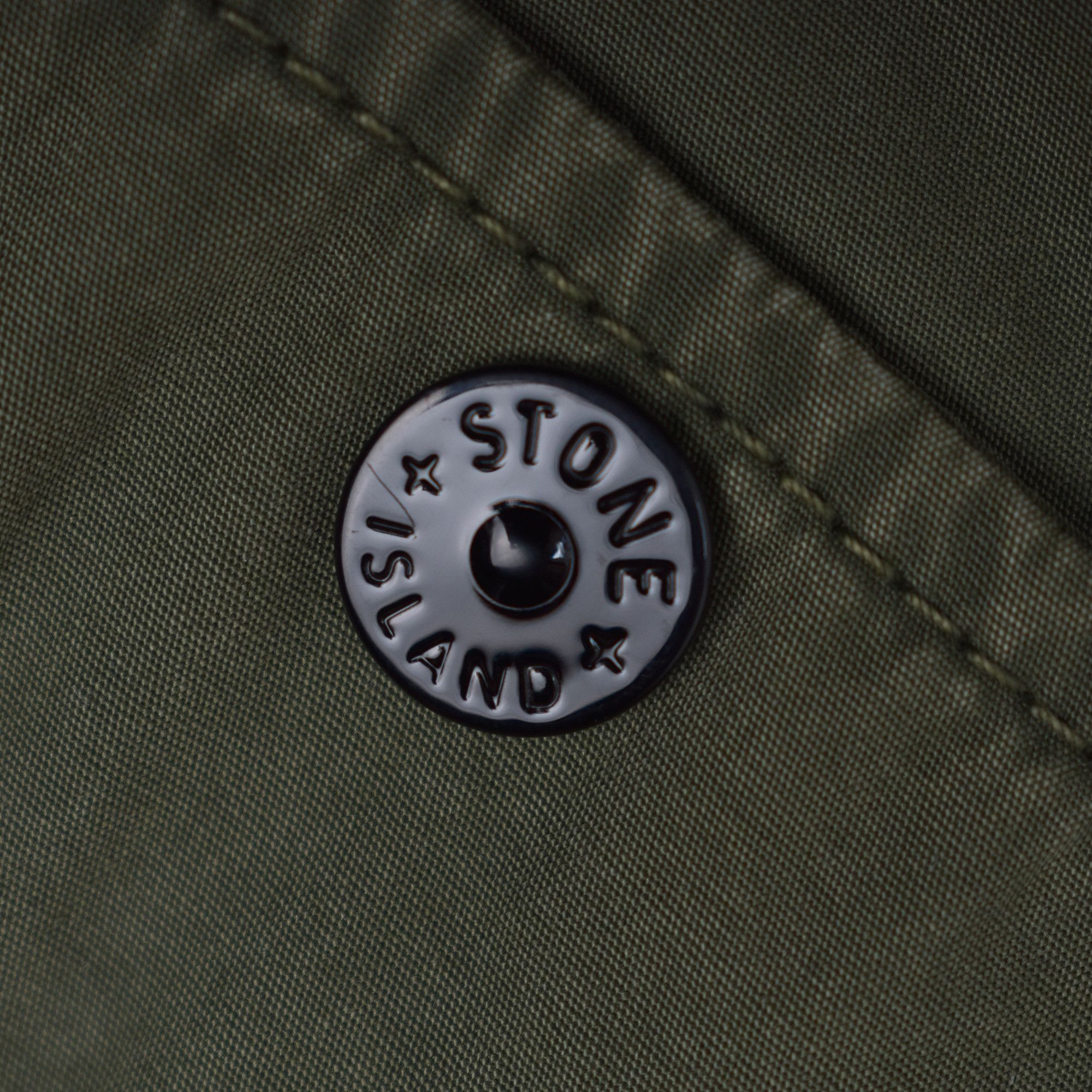 Stone Island STONE ISLAND GARMENT DYED OVERSHIRT OLIVE GREEN LARGE Size US L / EU 52-54 / 3 - 4 Thumbnail