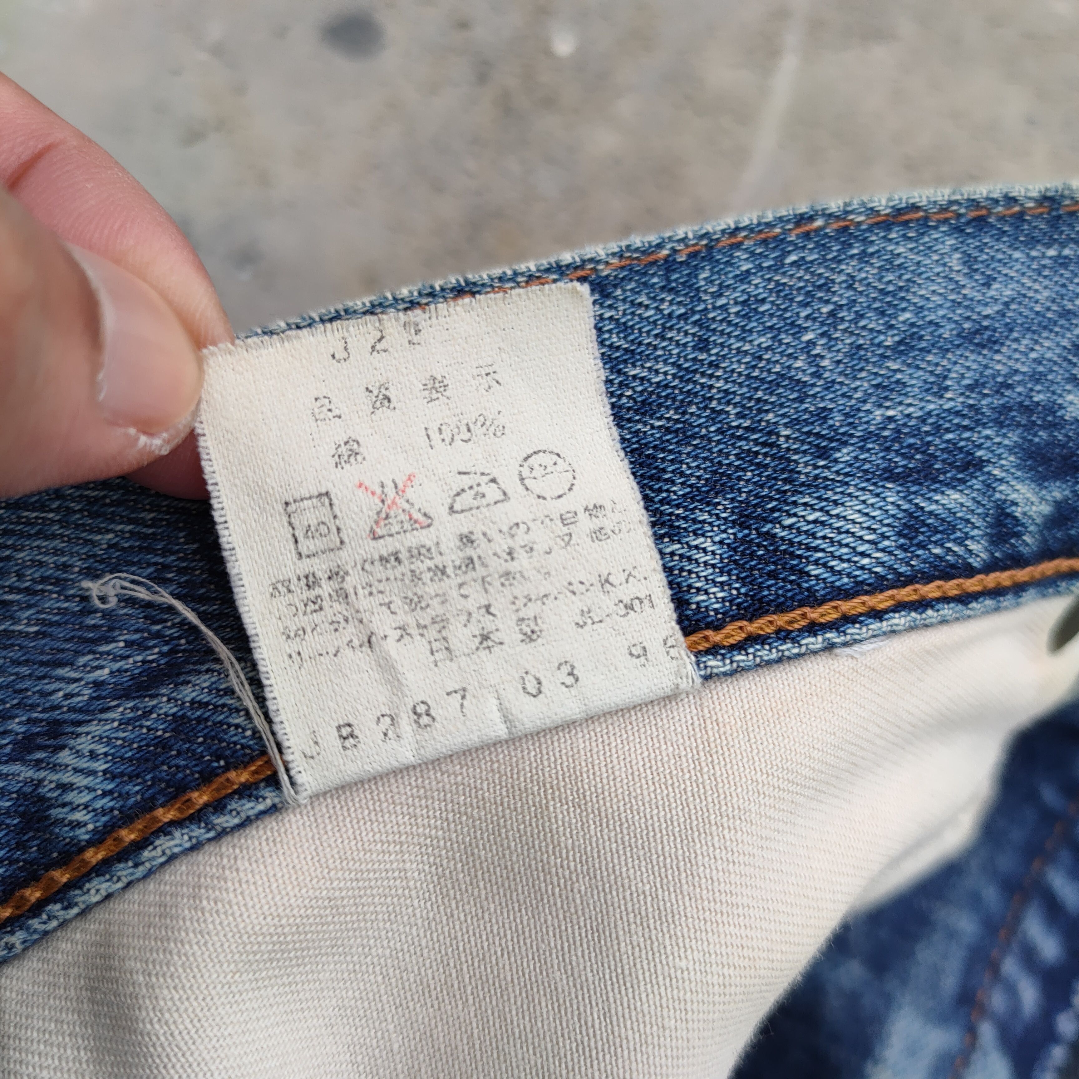 Levi's Vintage Clothing VINTAGE LEVI'S 502 98' BIG E SELVEDGE JEANS DENIM PANTS Size US 33 - 19 Thumbnail