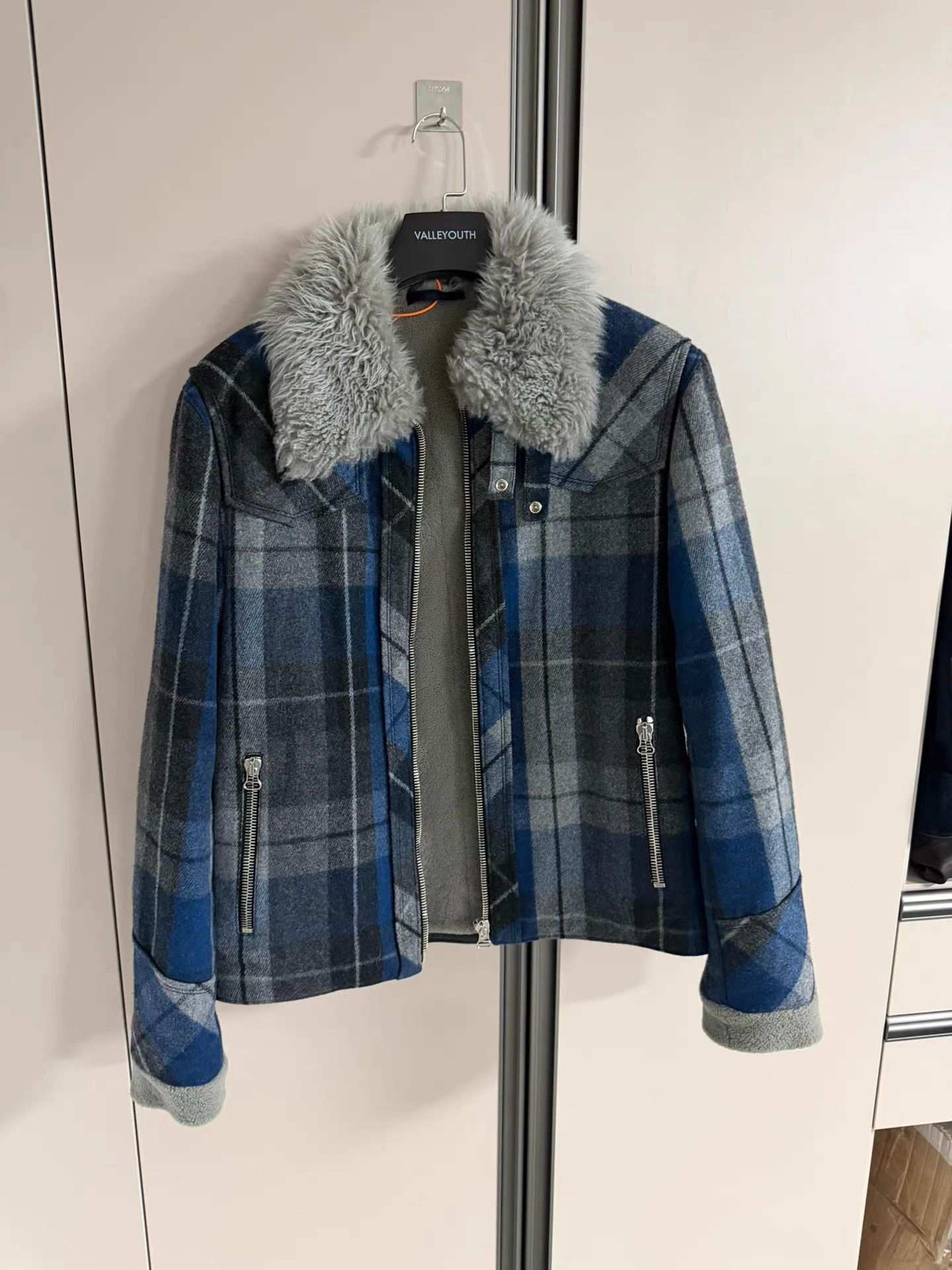 Lanvin Lanvin Plaid Shearling Jacket K18 Size US M / EU 48-50 / 2 - 1 Thumbnail