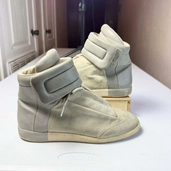 Maison Margiela Maison Margiela Future Gray 8 41 Suede Size US 8 / EU 41 - 1 Thumbnail