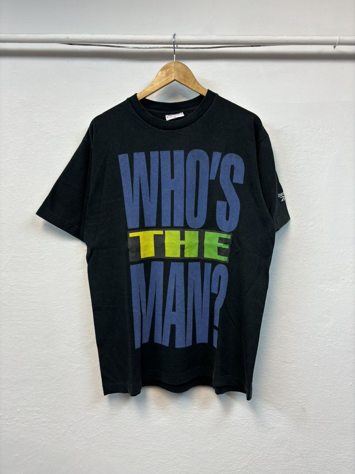 NBA × Rap Tees × Vintage Vintage 90s SHAQ WHO'S THE MAN? Reebok NBA Tee USA Jordan Size US L / EU 52-54 / 3 - 2 Thumbnail