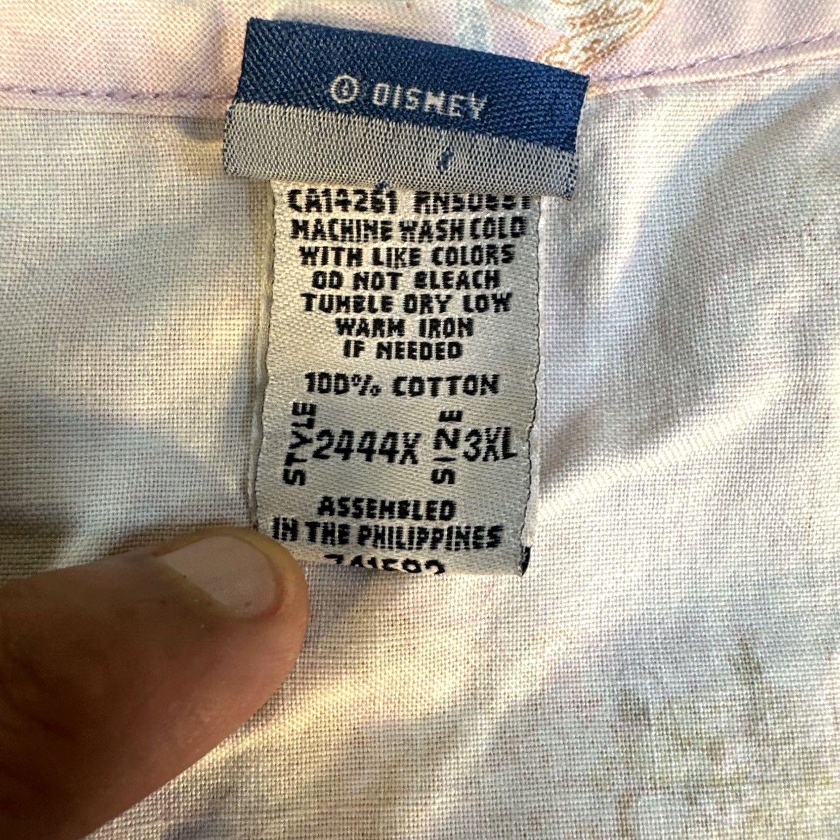Disney Disney Women's Scrubs Shirt 3XL White Jasmine Snow White Cinderella Princesses Disney Women Size XXL / US 16-18 / IT 52-54 - 7 Thumbnail