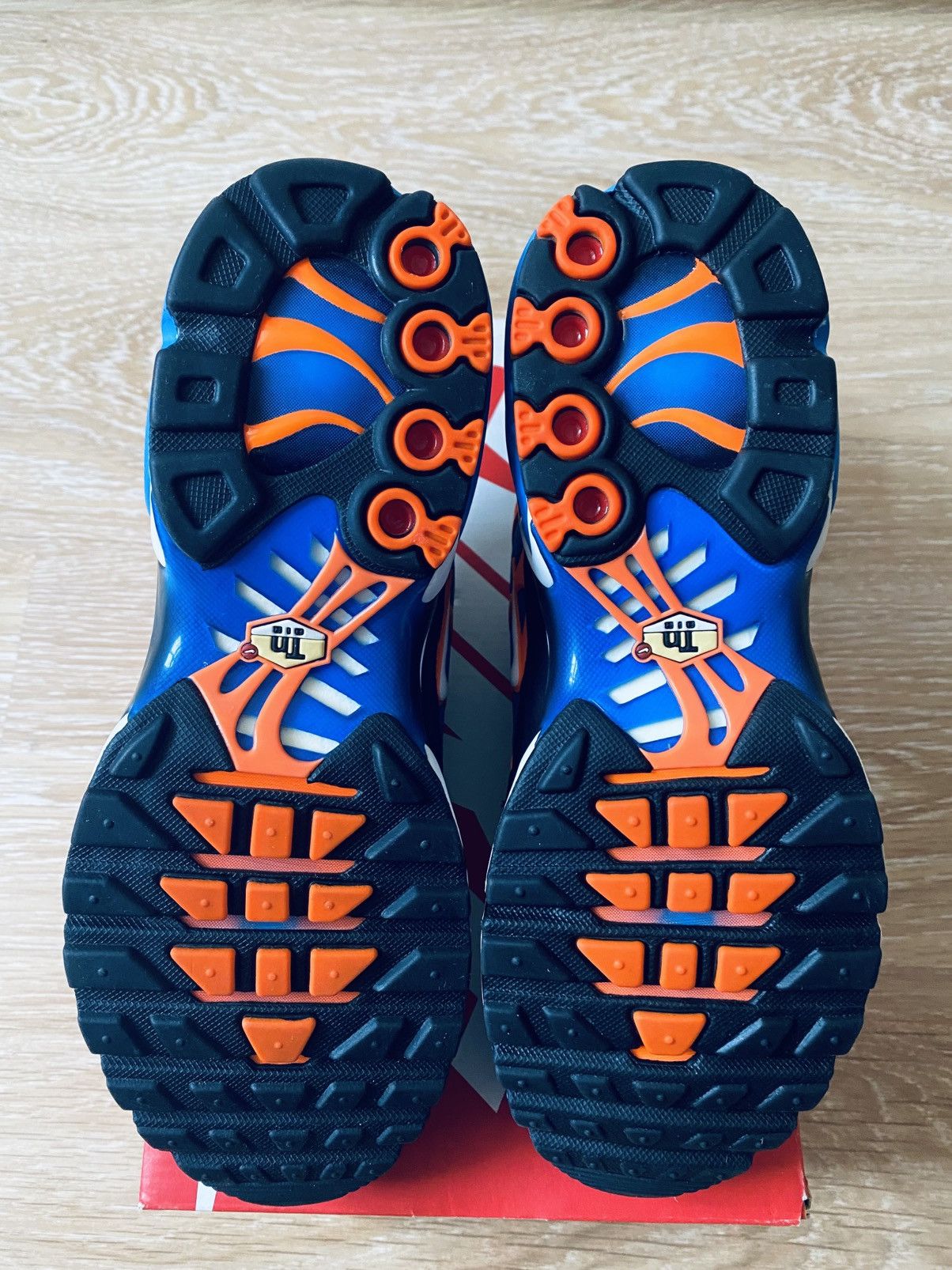 Nike × Supreme × atmos NikeLab Air Max Tn Plus 2017 Hot Wheels Skepta Size US 8 / EU 41 - 11 Thumbnail