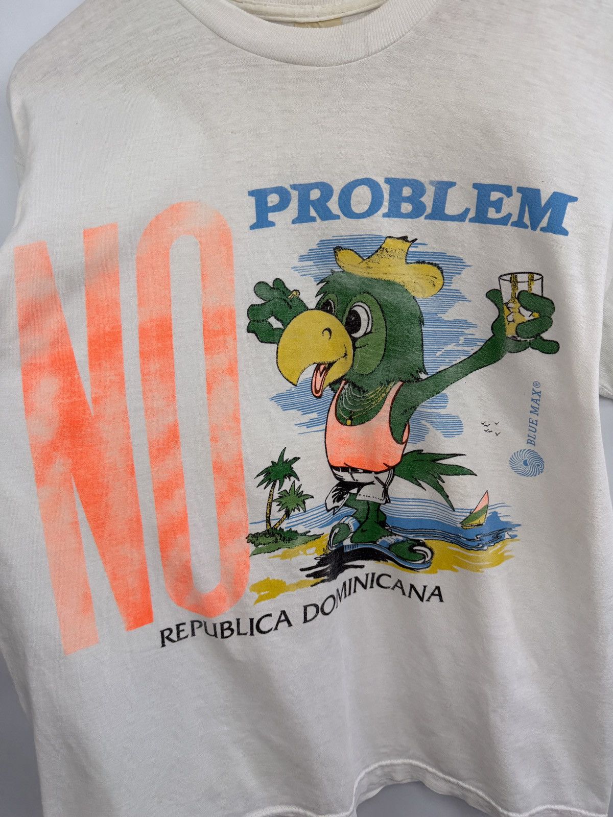 Vintage 🇩🇴 Vintage 80s No Problem Republica Dominicana Asymmetric tee Size US M / EU 48-50 / 2 - 4 Thumbnail