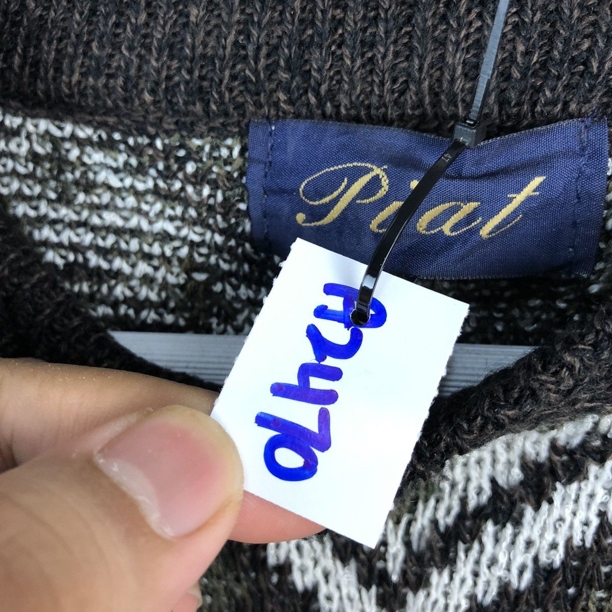 Homespun Knitwear Piat vintage like coogi Grey japan vintage Knitwear #A2470 Size US L / EU 52-54 / 3 - 10 Thumbnail