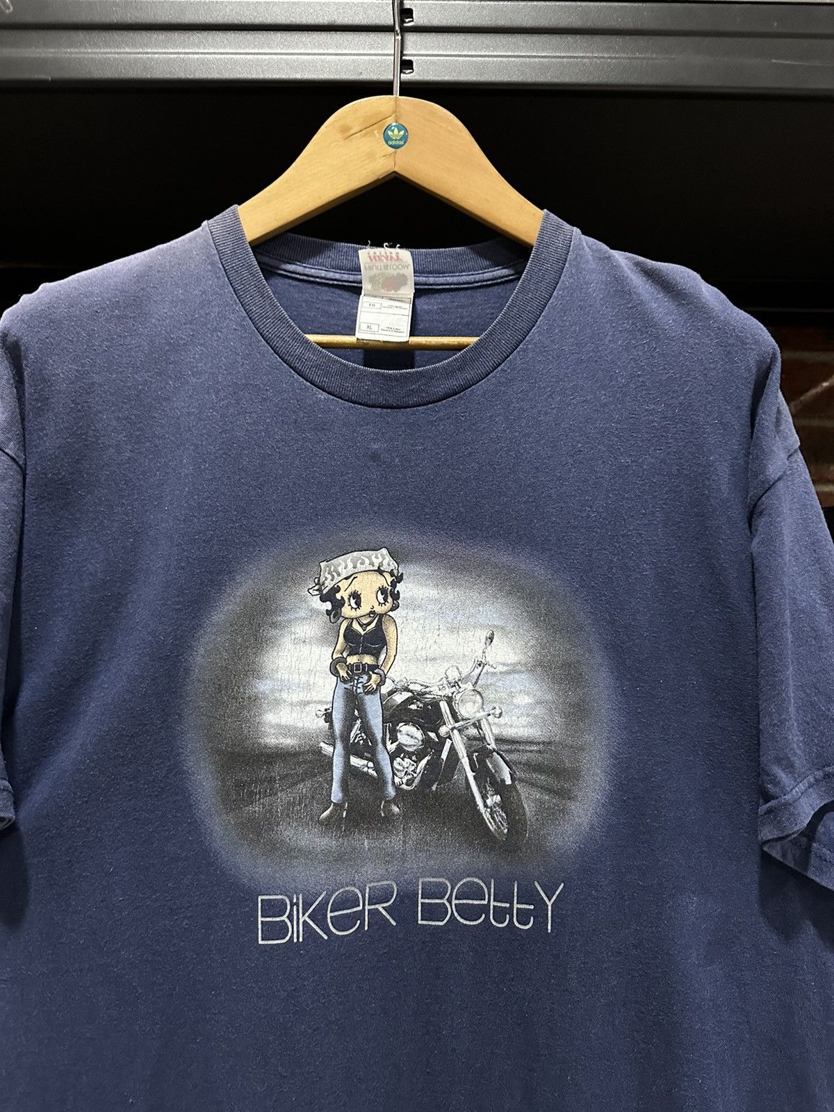 Vintage Thrashed Vintage Biker Betty Boop Sun Faded Tee Size US XL / EU 56 / 4 - 2 Thumbnail