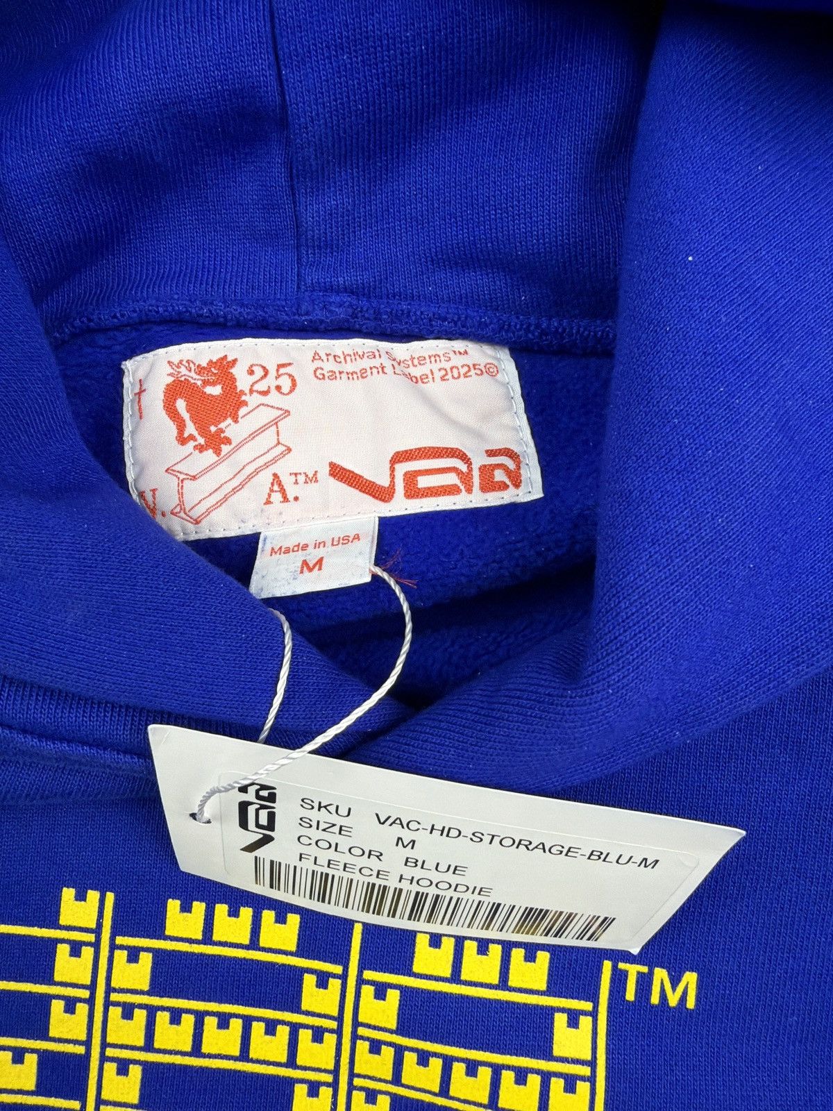 Virgil Abloh Virgil Abloh VAA Hoodie / M Size US M / EU 48-50 / 2 - 3 Thumbnail