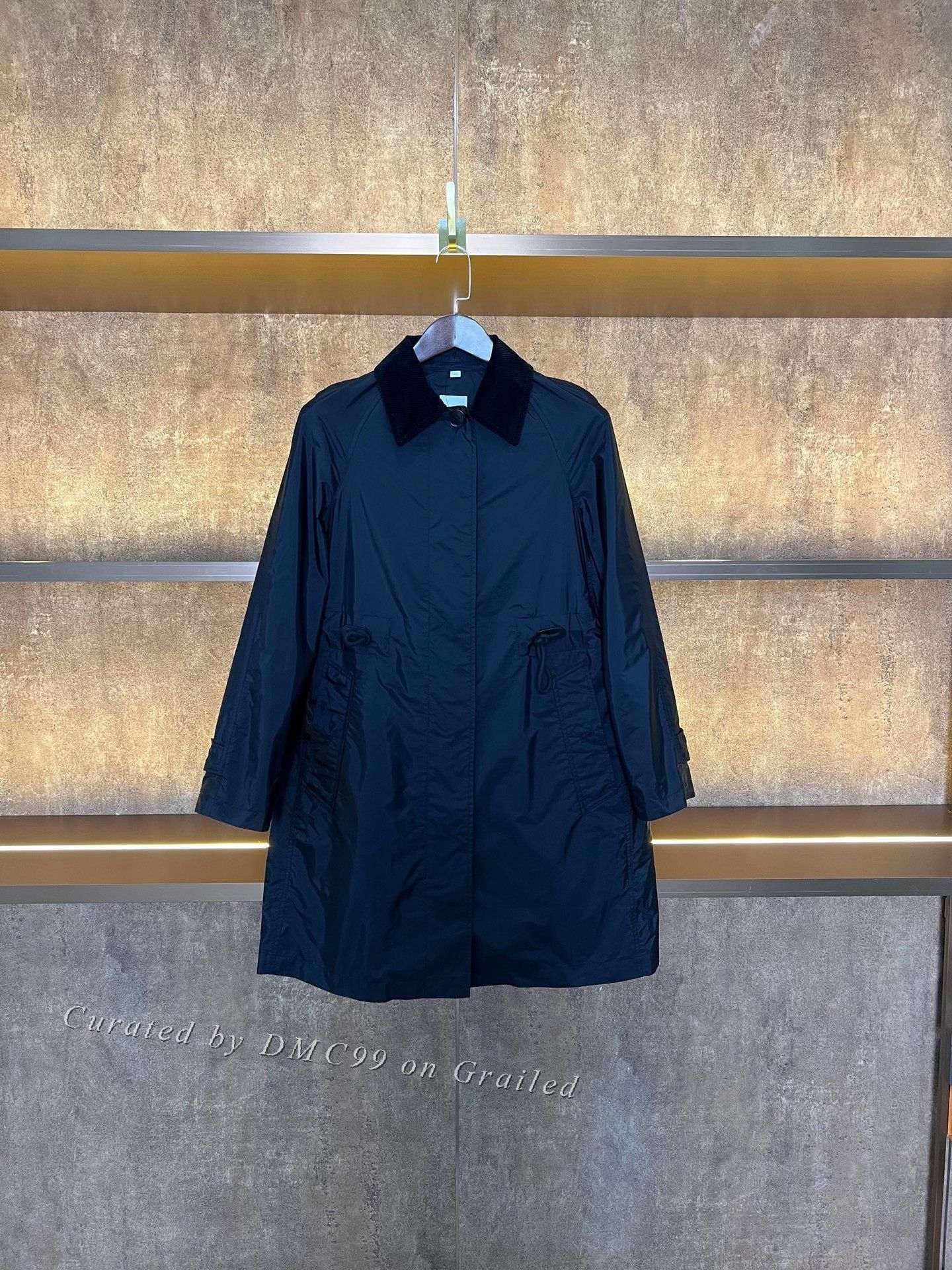 Burberry Burberry Black Mid-Length Trench Coat Size M / US 6-8 / IT 42-44 - 1 Thumbnail