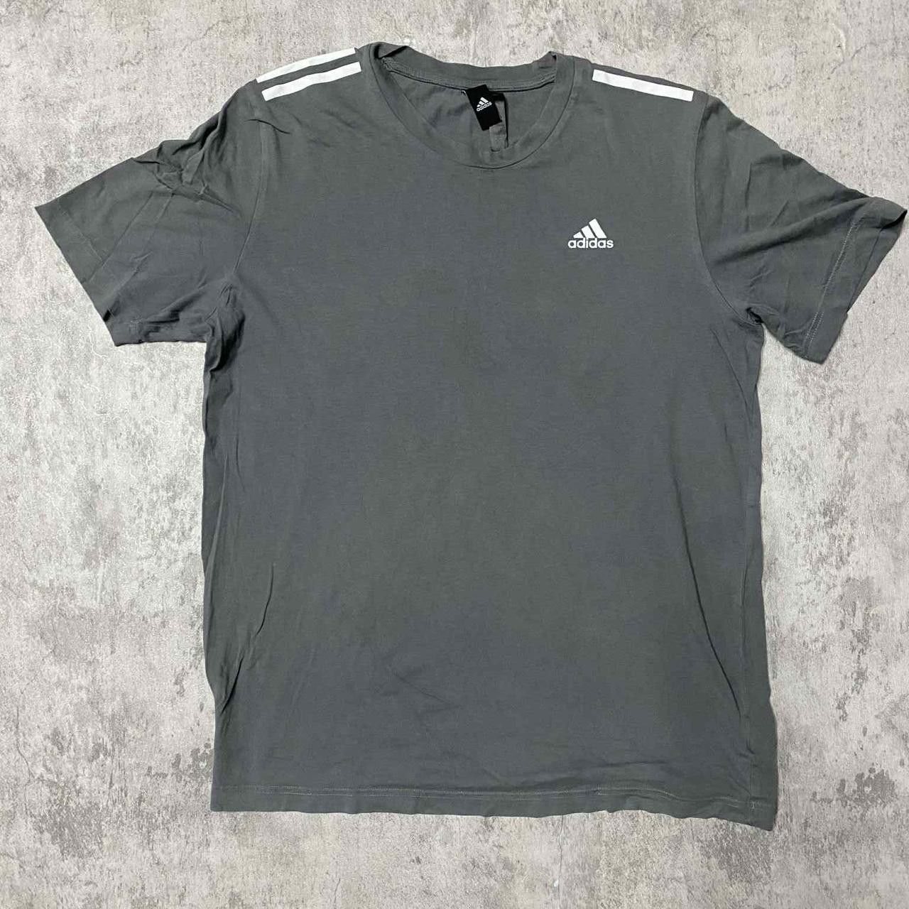 Adidas Adidas grey and white sportswear t-shirt #sportswear Size US L / EU 52-54 / 3 - 1 Thumbnail