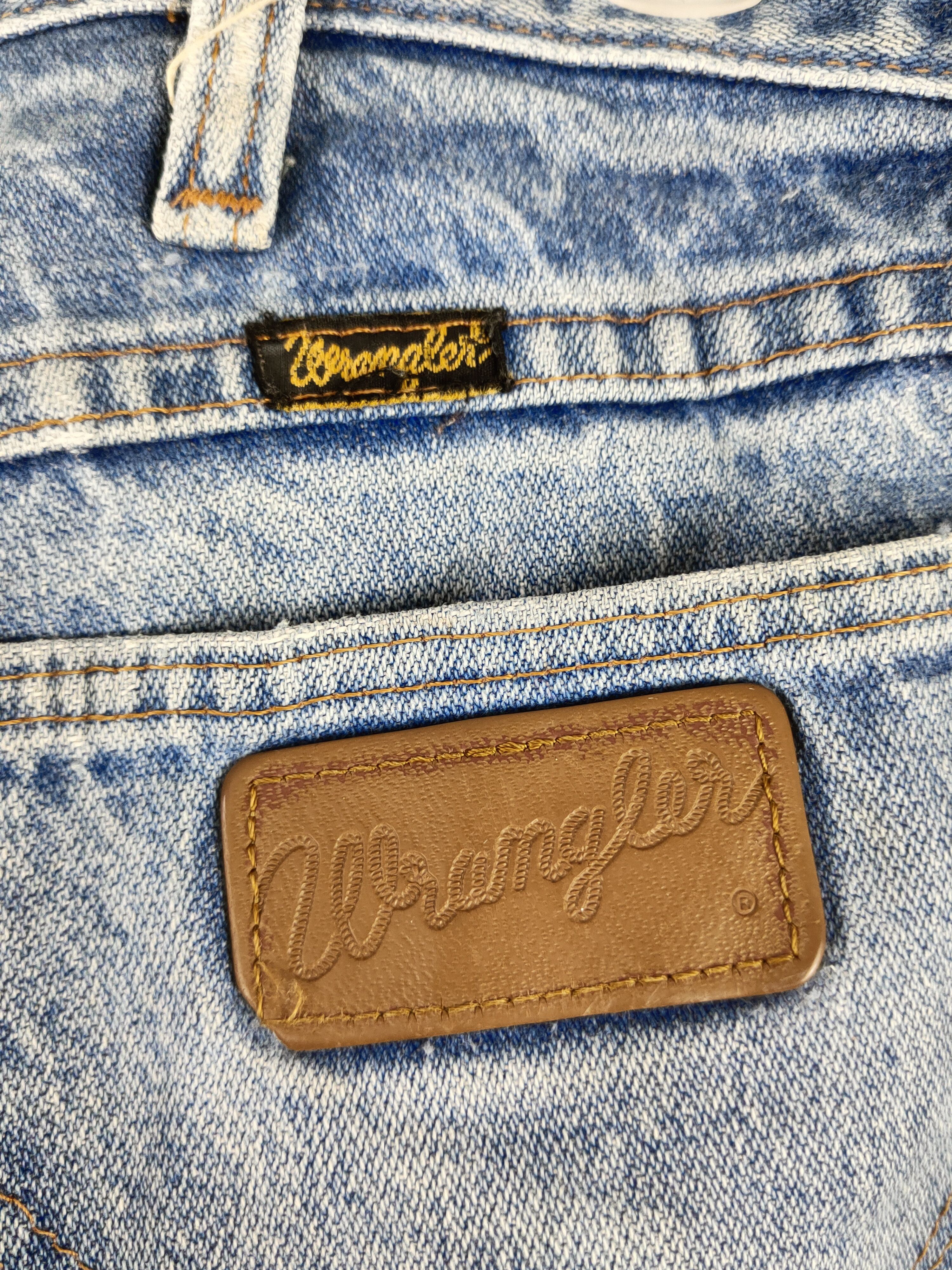 Wrangler DL Wrangler Blue Distressed Ripped denim Jeans #46-102 Size US 32 / EU 48 - 12 Thumbnail
