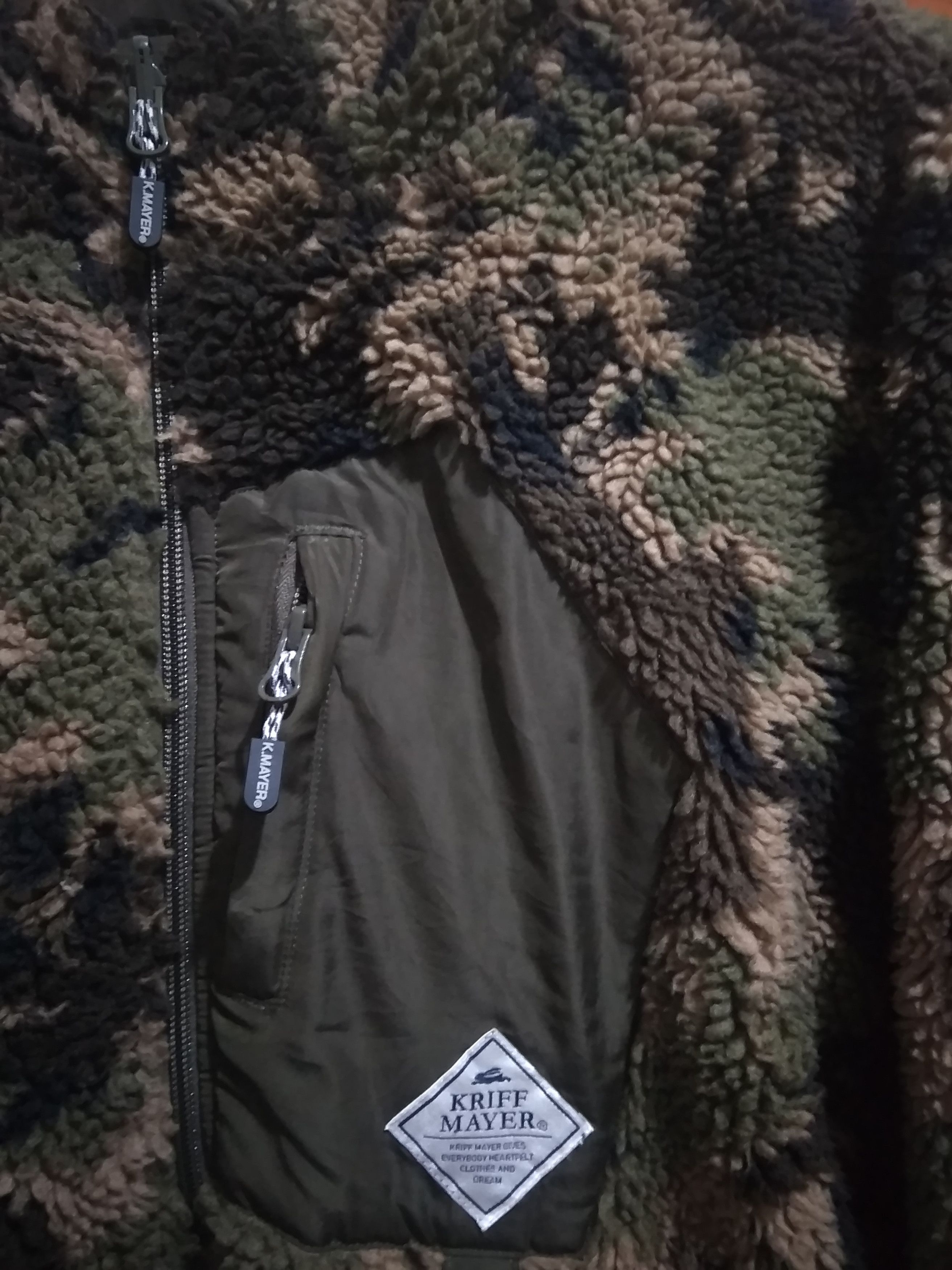 Japanese Brand Kriff Mayer hidden weed animals camo fleece Reversible Size US L / EU 52-54 / 3 - 7 Thumbnail