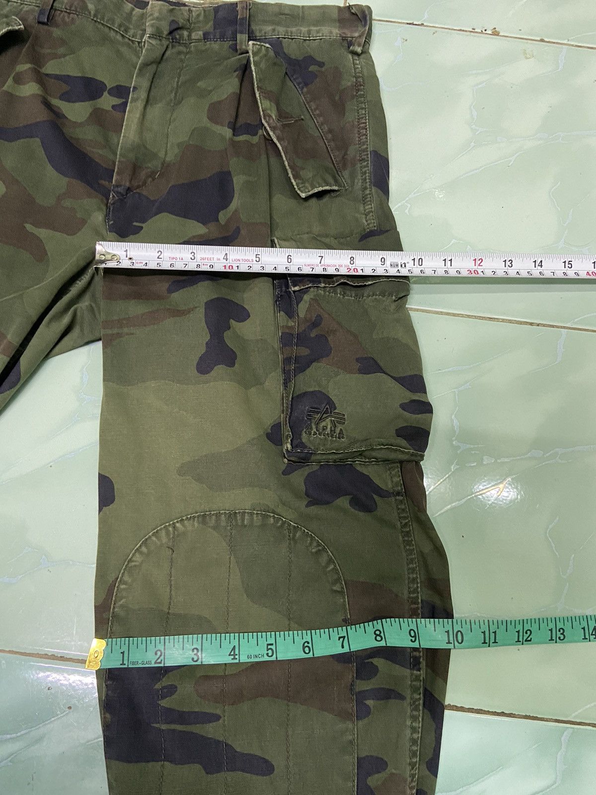 Alpha Industries Alpha Industries cargo pants zipper parachute camouflage Size US 32 / EU 48 - 16 Thumbnail