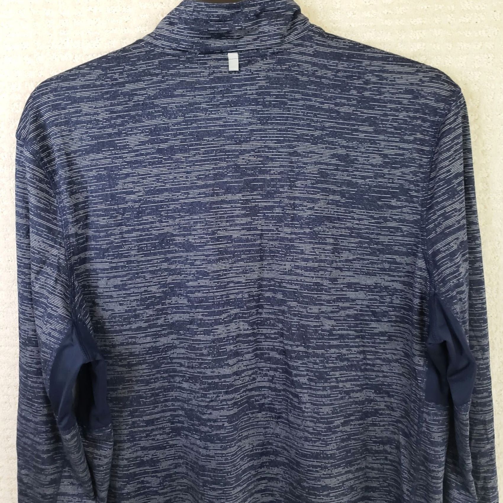 Vintage Russell Dri-Power 360 Men’s L Heathered Blue 1/4 Zip Athletic Shirt Long Sleeve Stretchy Polyester Blend Spandex Slim Fit Regular Size L Mens Shirts Size US L / EU 52-54 / 3 - 6 Thumbnail
