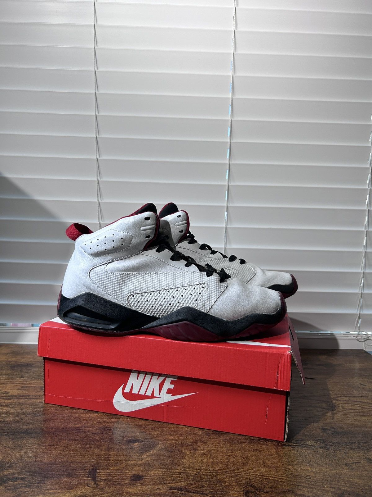 Jordan Brand JORDAN LIFT OFF US 12 Size US 13 / EU 46 - 1 Thumbnail