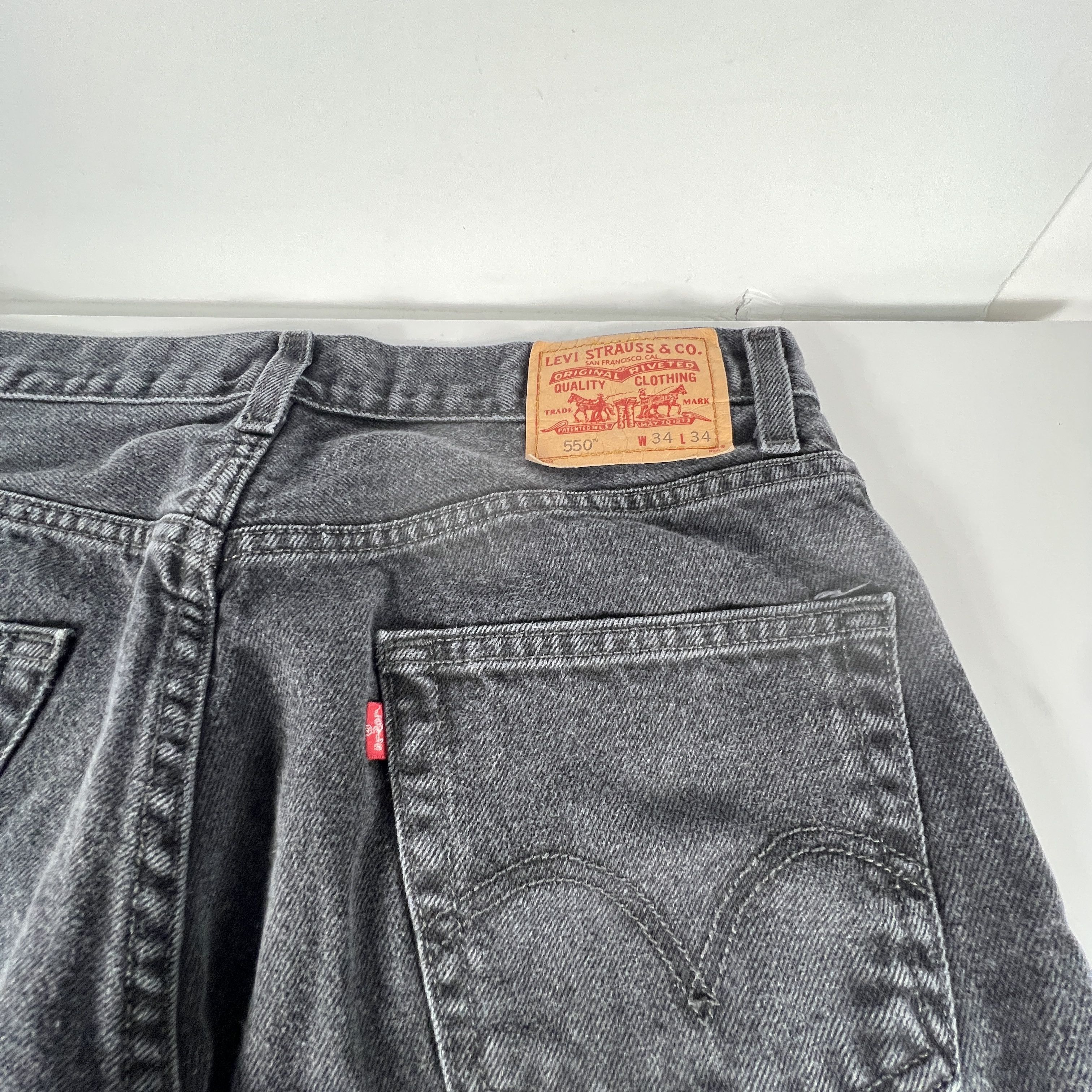 Levi's × Vintage Y2K Levi's Jeans 550 Relaxed Black Faded Denim Size US 34 / EU 50 - 14 Thumbnail